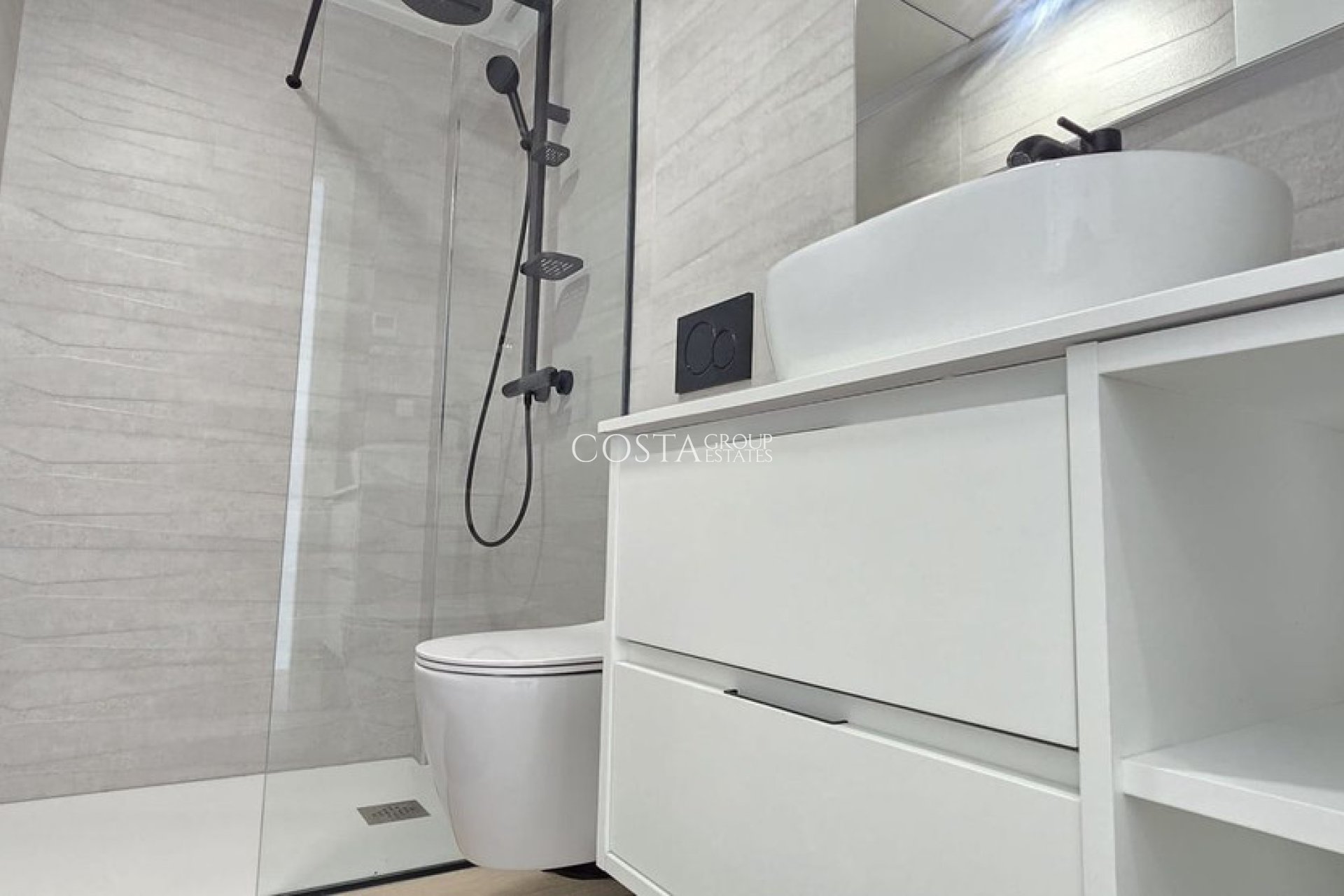 Odsprzedaż - Willa -
Orihuela - Punta Prima