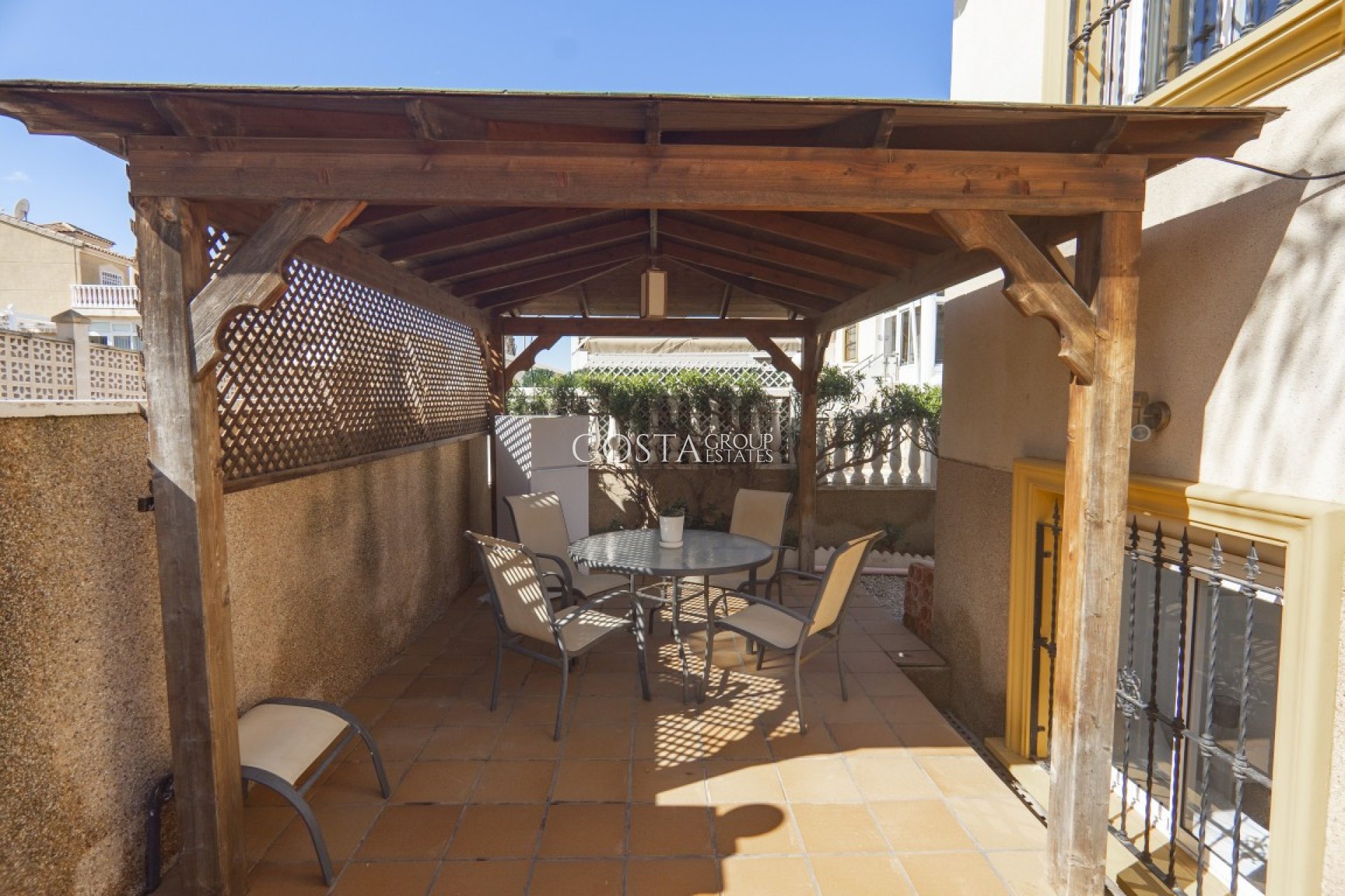 Odsprzedaż - Willa -
Orihuela - Villamartin