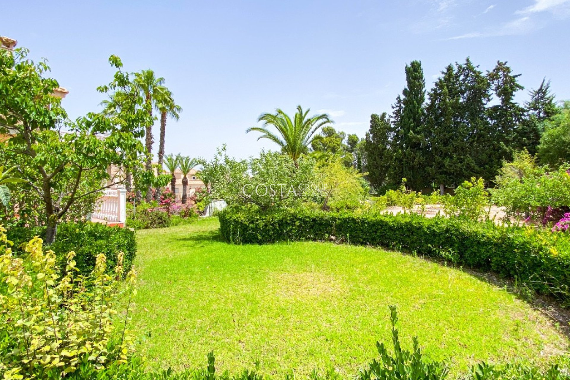 Odsprzedaż - Willa -
Orihuela - Villamartin