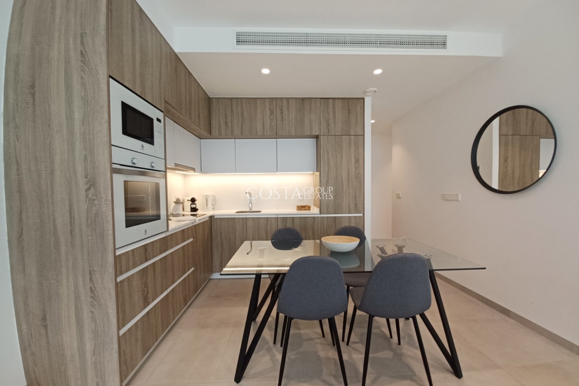 Odsprzedaż - Willa -
Pilar de la Horadada - Pilar de la Horadada Centro