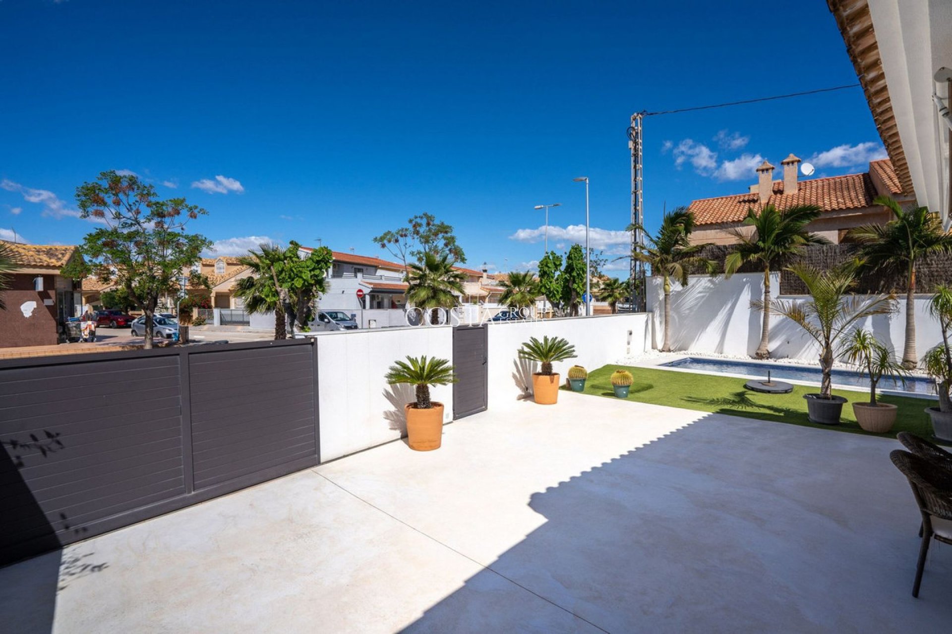 Odsprzedaż - Willa -
Pilar de la Horadada - Torre De La Horadada