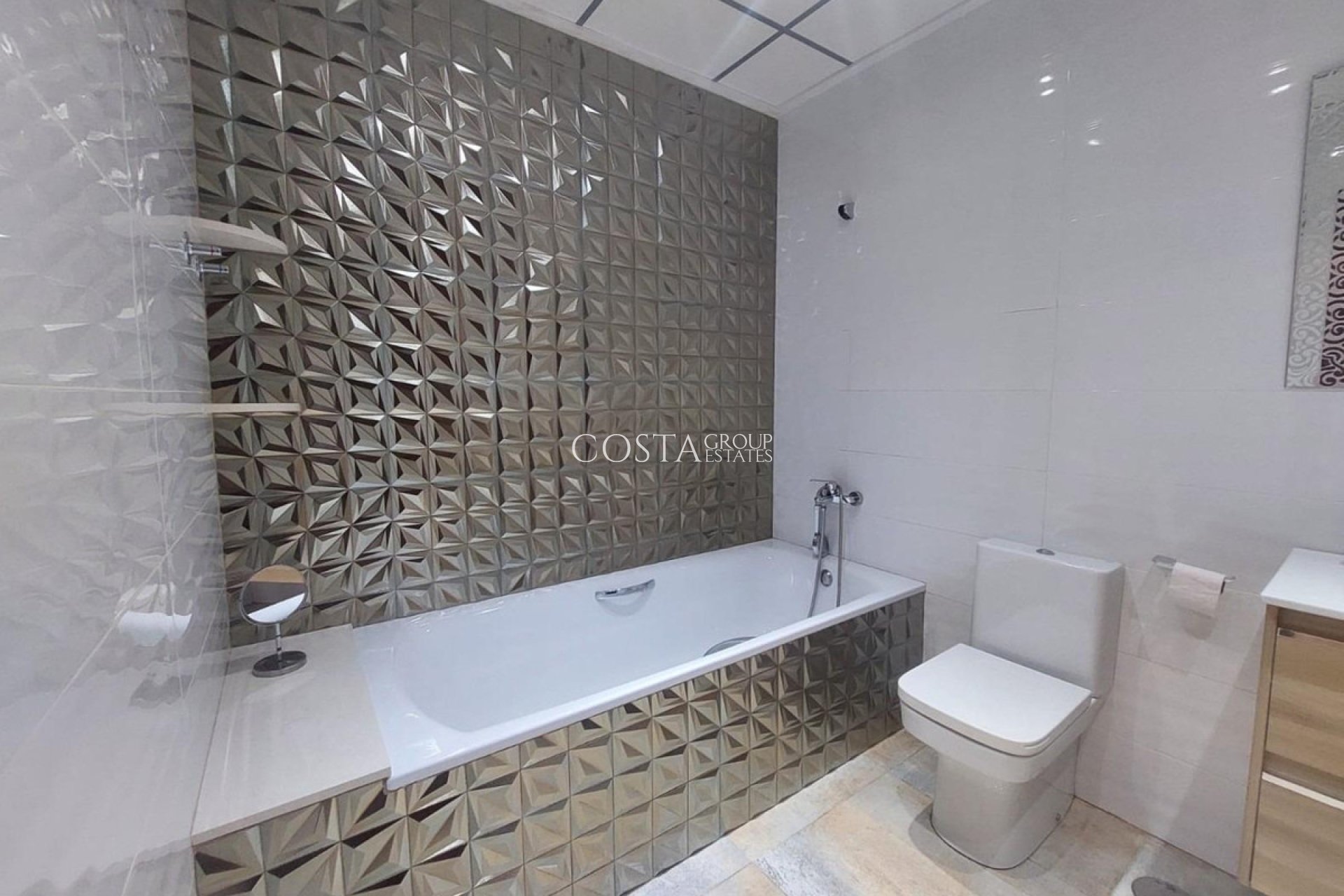 Odsprzedaż - Willa -
Pilar de la Horadada - Torre De La Horadada