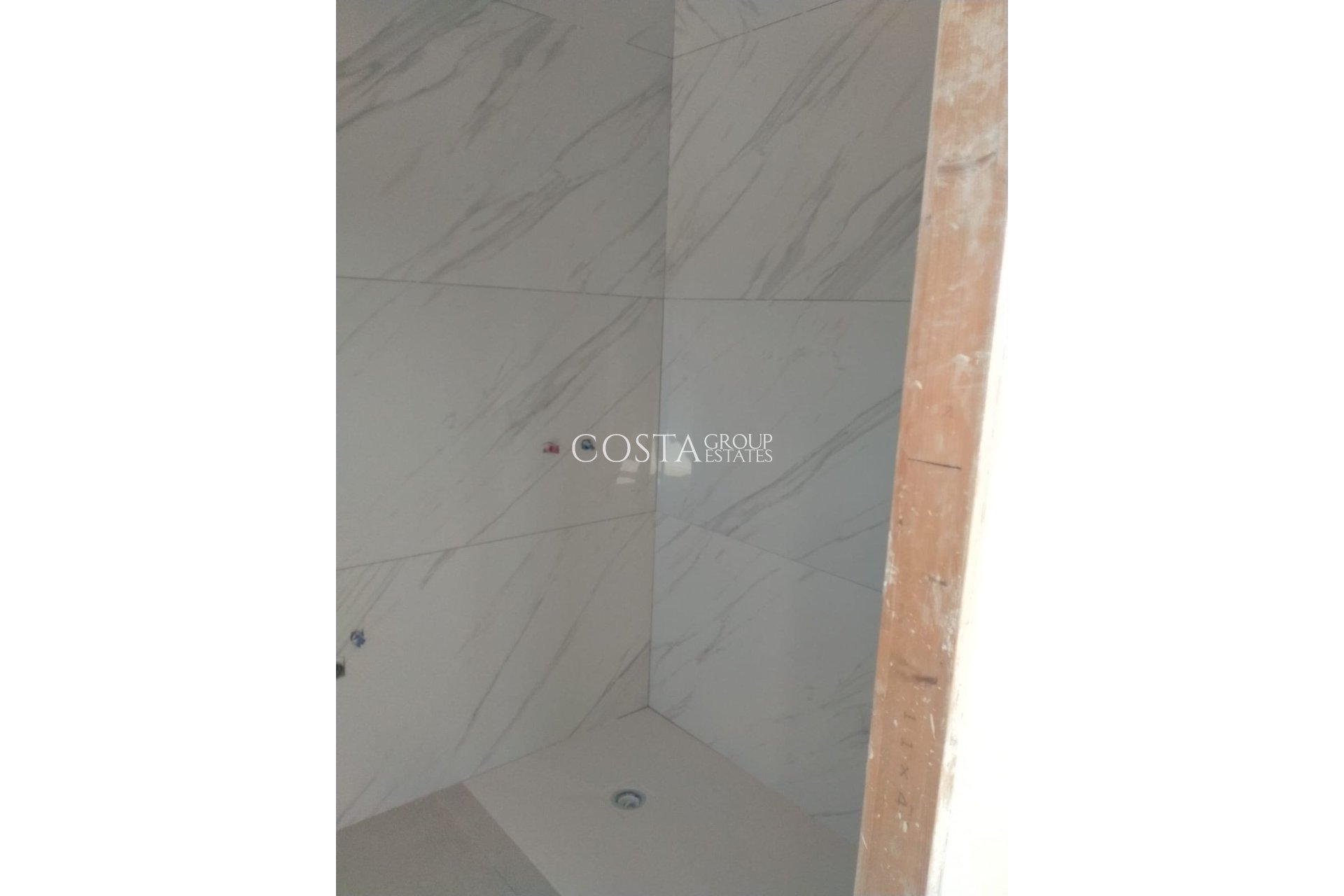 Odsprzedaż - Willa -
Pinoso - Pinoso Centro