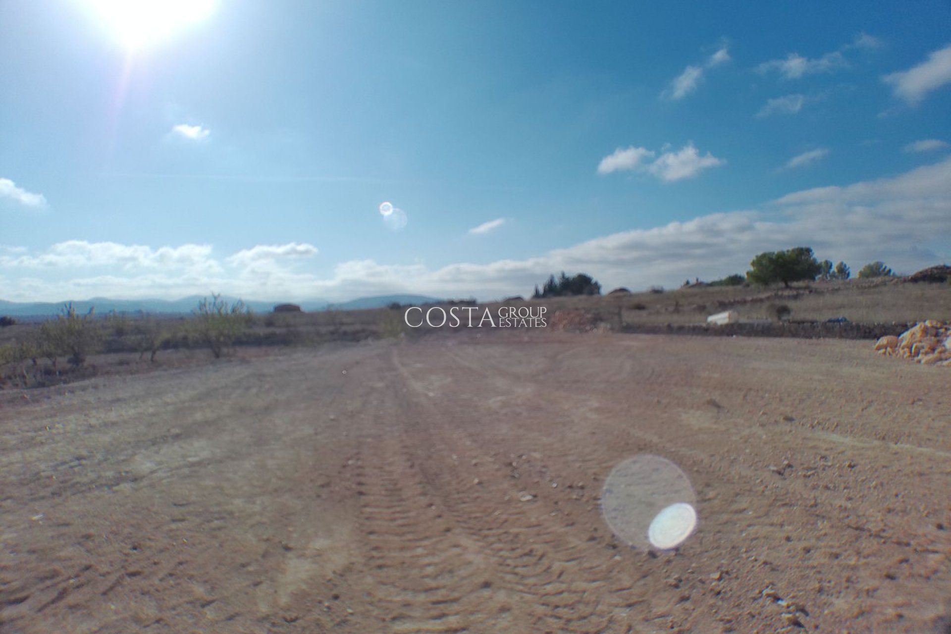 Odsprzedaż - Willa -
Pinoso - Pinoso Centro