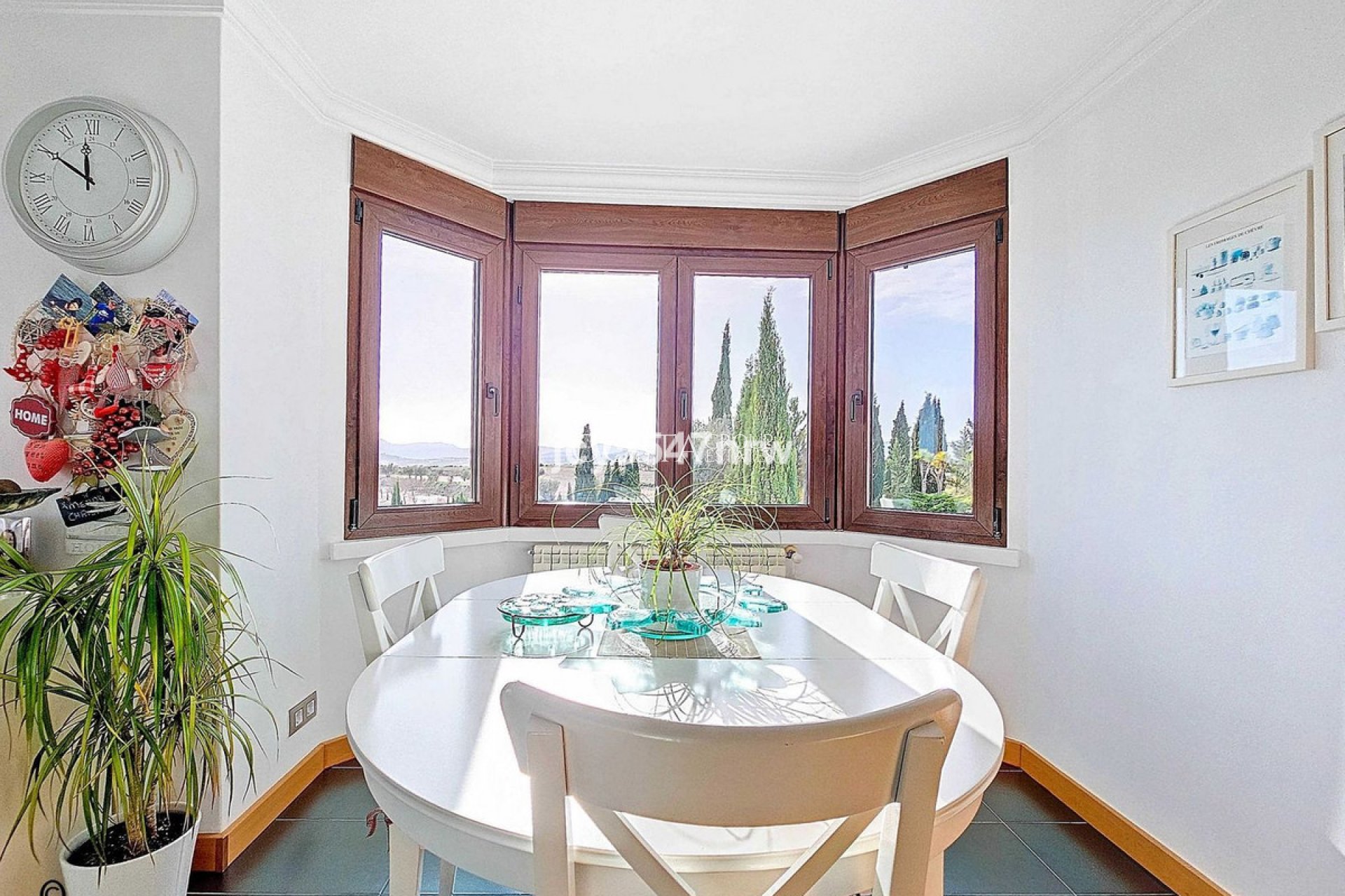 Odsprzedaż - Willa -
Pinoso - Pinoso Centro