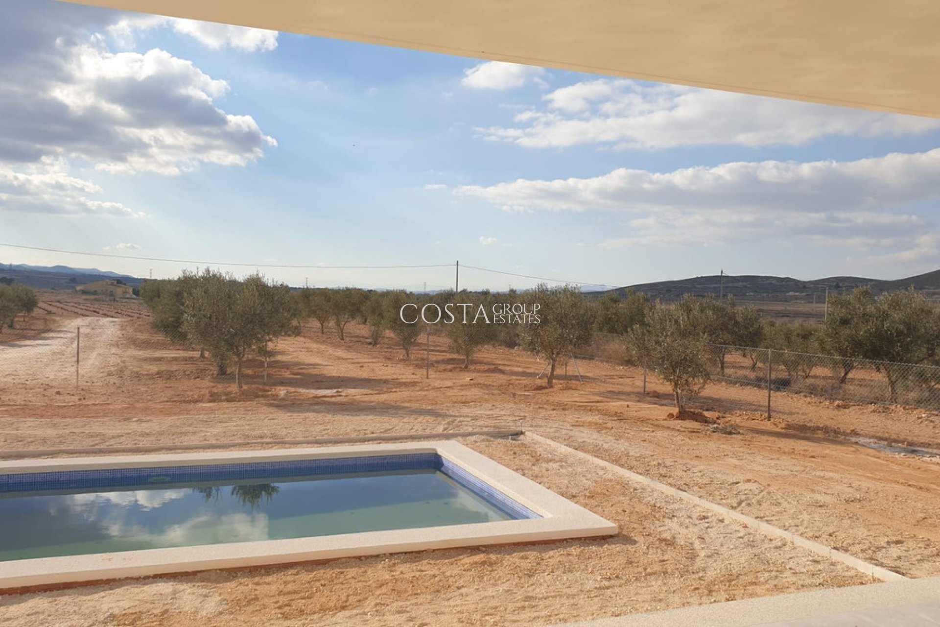 Odsprzedaż - Willa -
Pinoso - Pinoso Centro