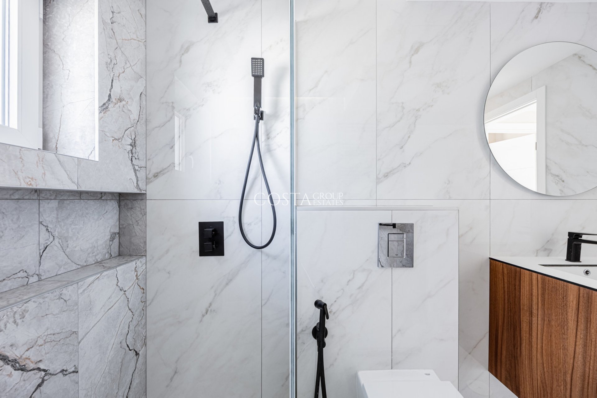 Odsprzedaż - Willa -
Rojales - Rojales Centro