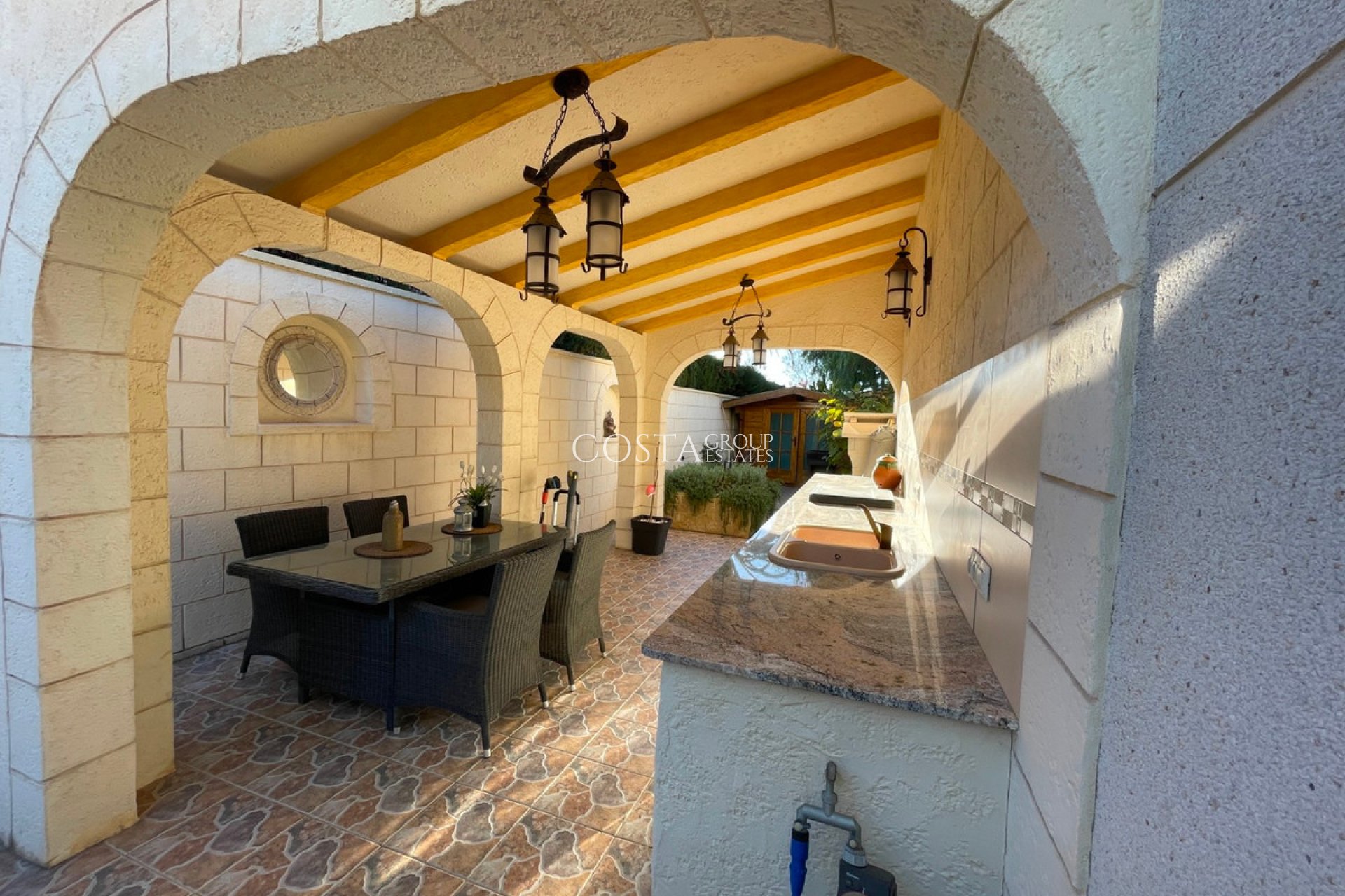 Odsprzedaż - Willa -
Rojales