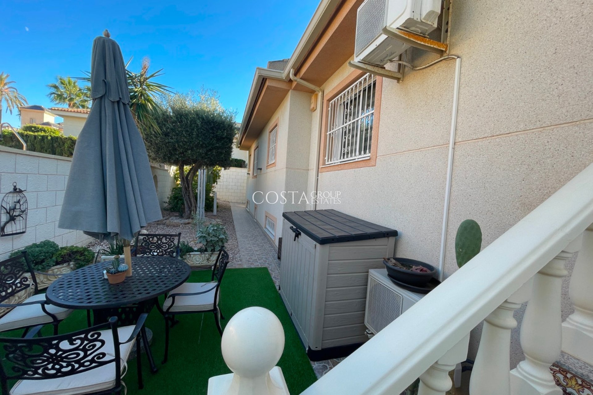 Odsprzedaż - Willa -
Rojales