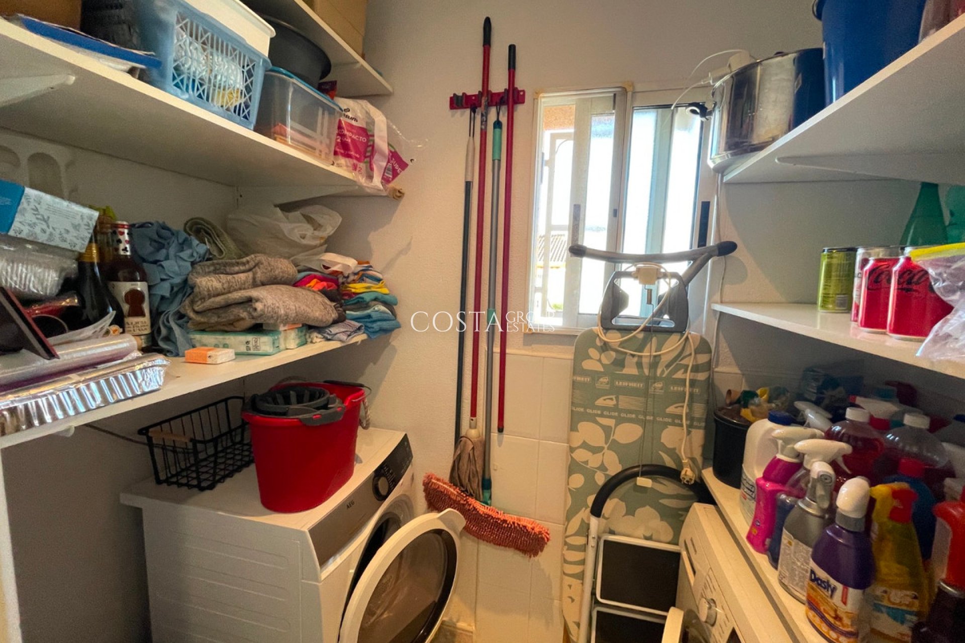 Odsprzedaż - Willa -
Rojales