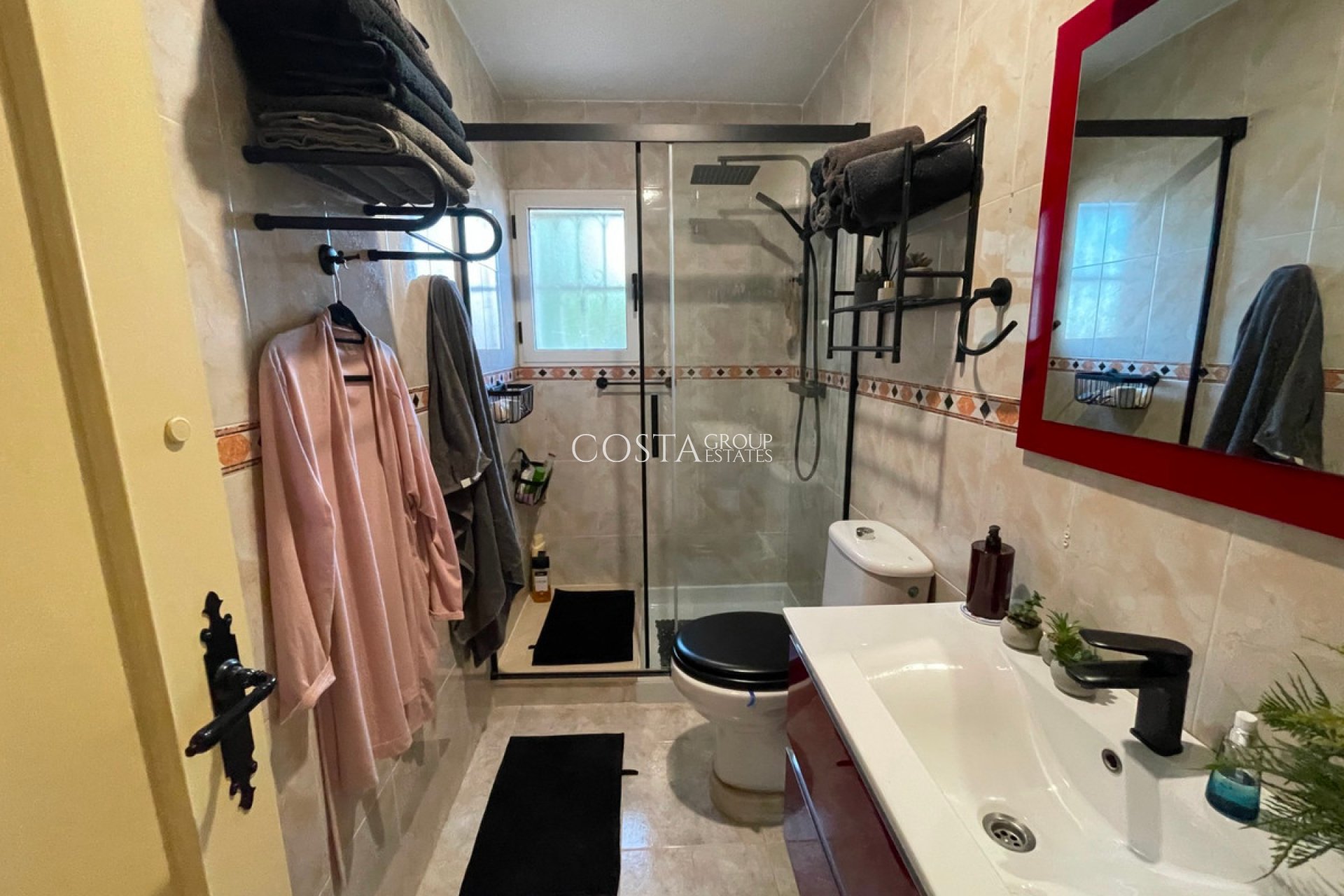 Odsprzedaż - Willa -
Rojales