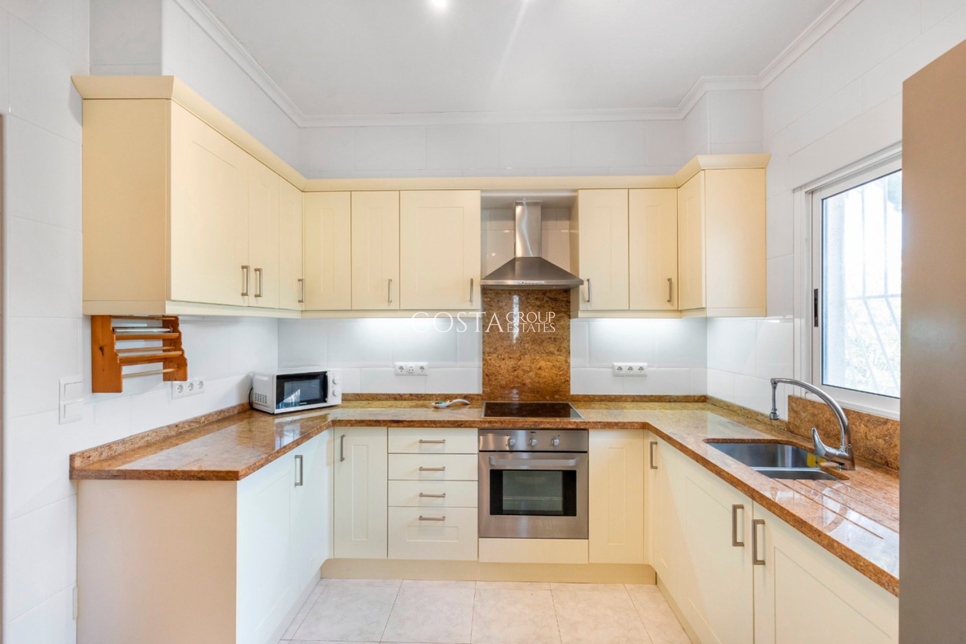 Odsprzedaż - Willa -
San Fulgencio - La Marina