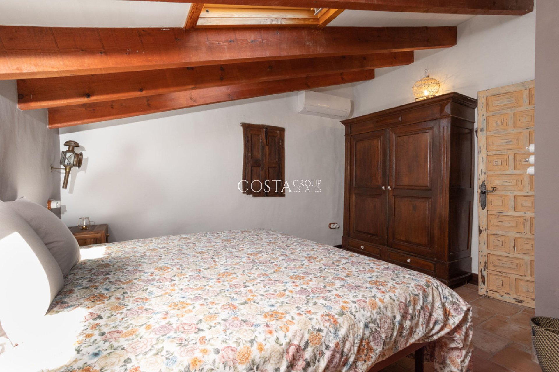 Odsprzedaż - Willa -
San Miguel de Salinas - San Miguel de Salinas Centro