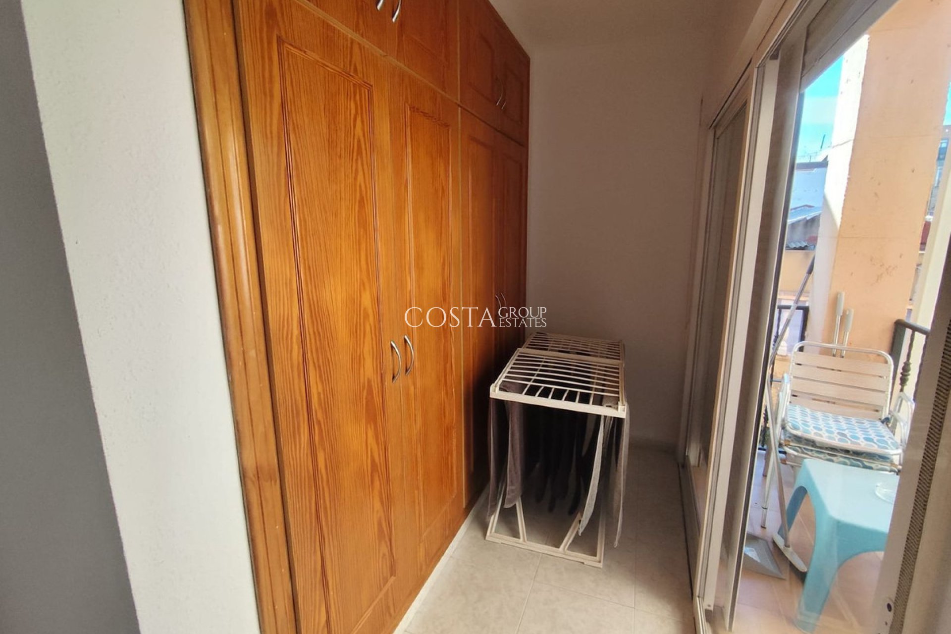 Odsprzedaż - Willa -
San Miguel de Salinas - San Miguel de Salinas Centro