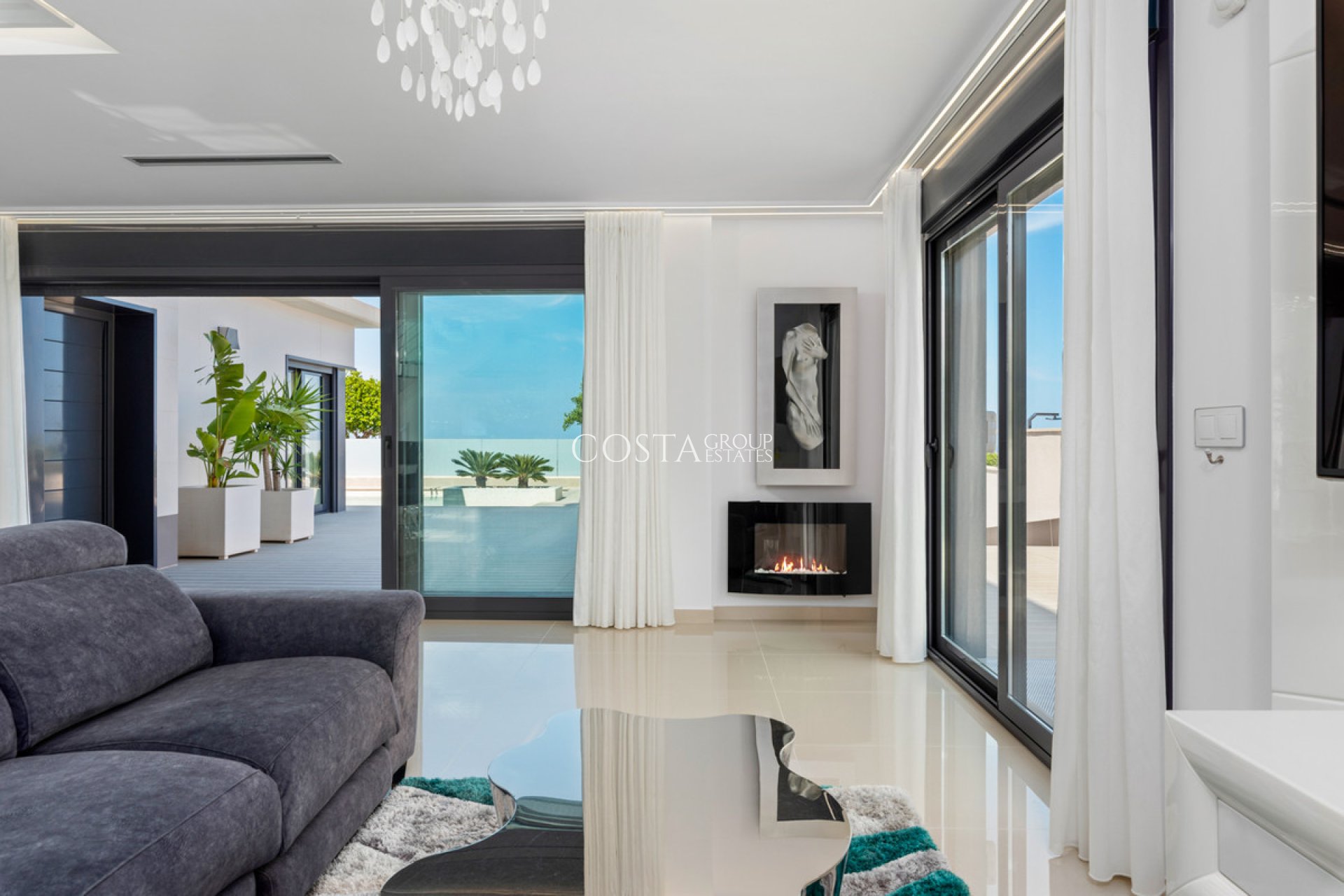 Odsprzedaż - Willa -
San Miguel de Salinas - San Miguel de Salinas Centro