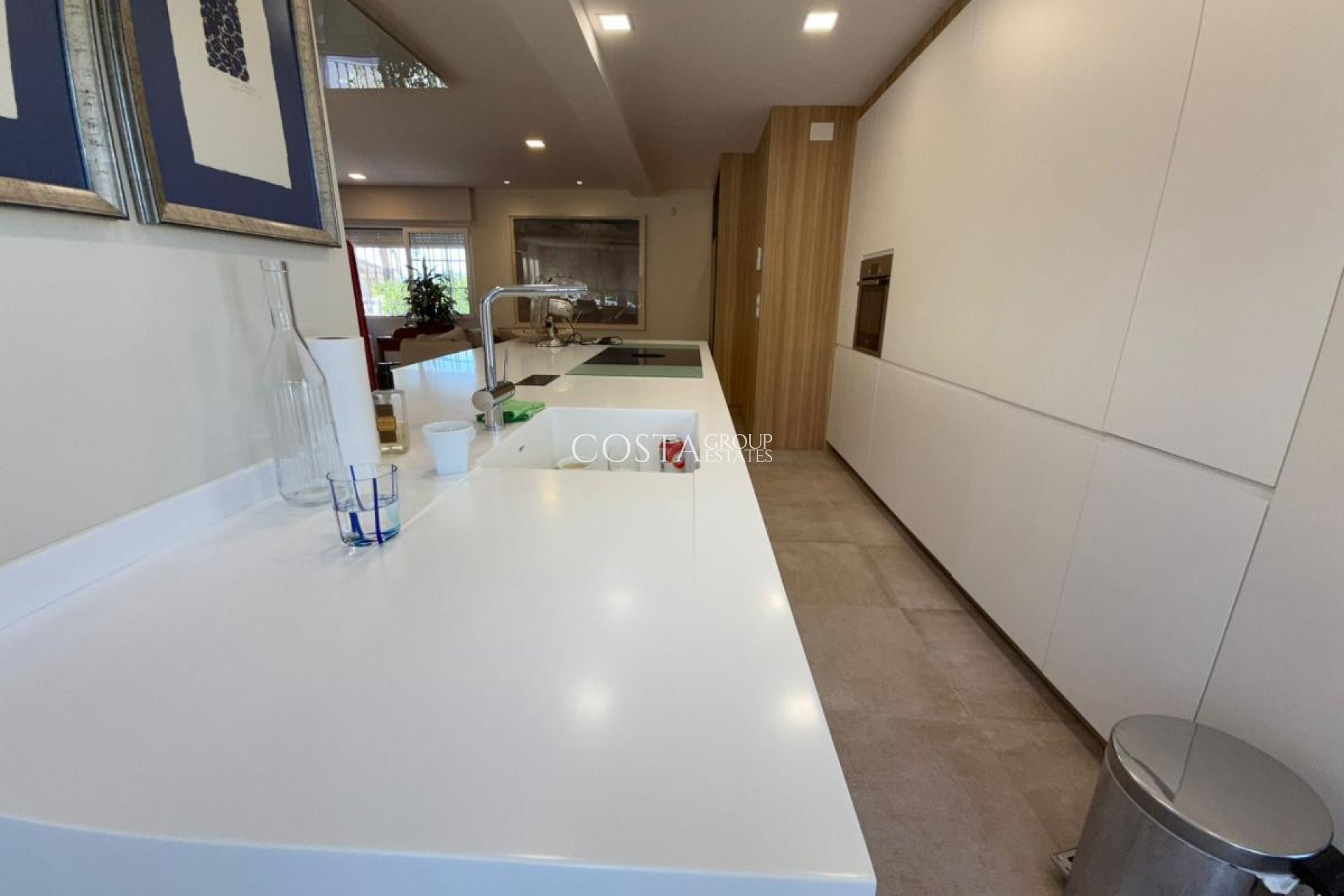 Odsprzedaż - Willa -
San Miguel de Salinas - San Miguel de Salinas Centro