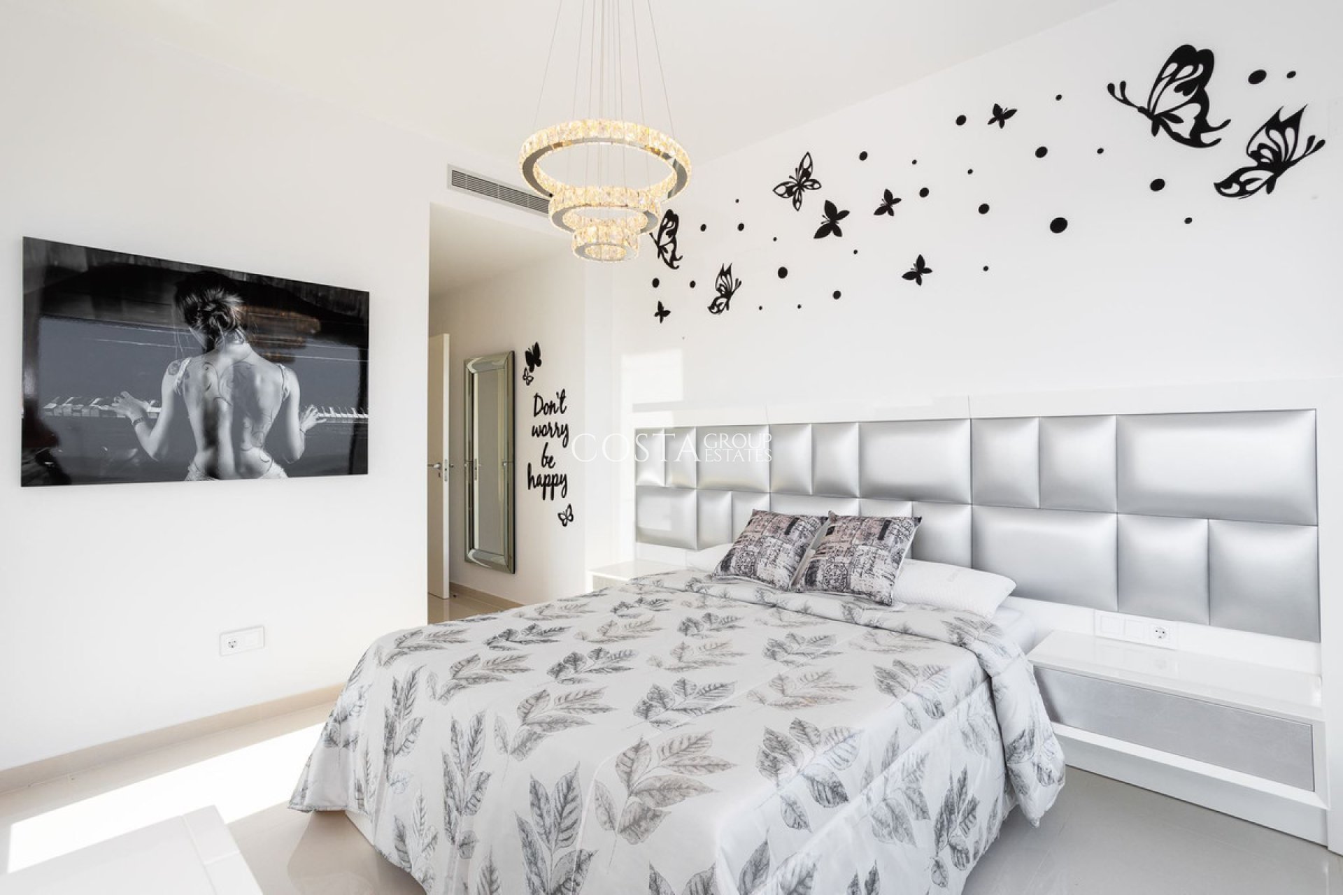 Odsprzedaż - Willa -
San Miguel de Salinas - San Miguel de Salinas Centro