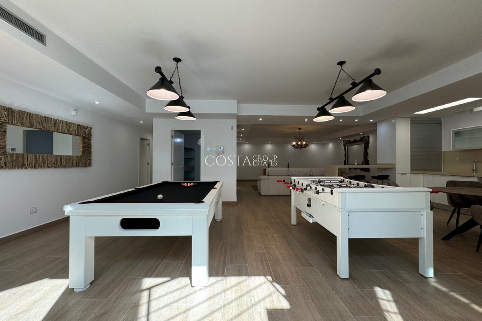 Odsprzedaż - Willa -
San Miguel de Salinas - San Miguel de Salinas Centro