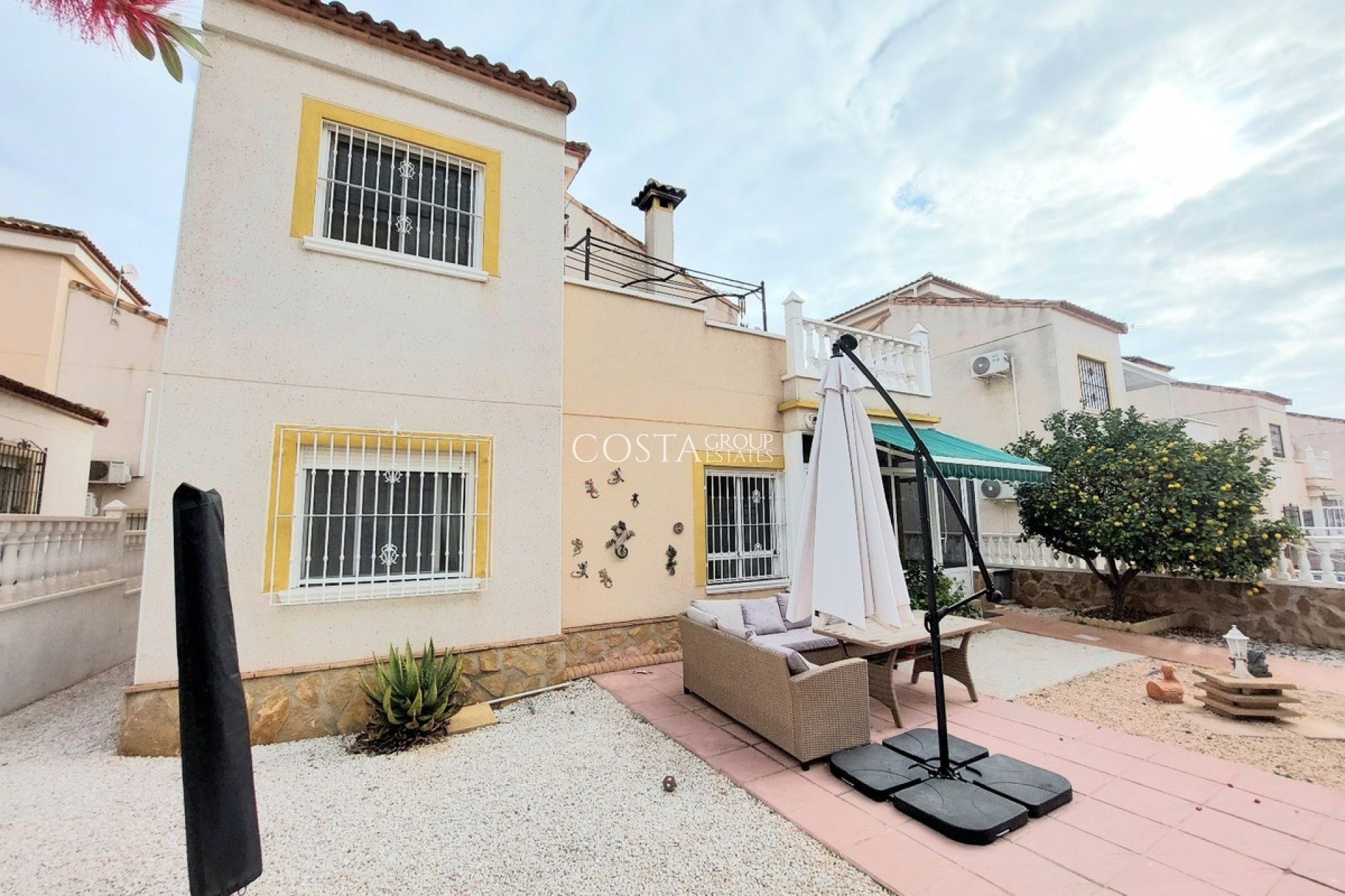 Odsprzedaż - Willa -
San Miguel de Salinas - San Miguel de Salinas Centro