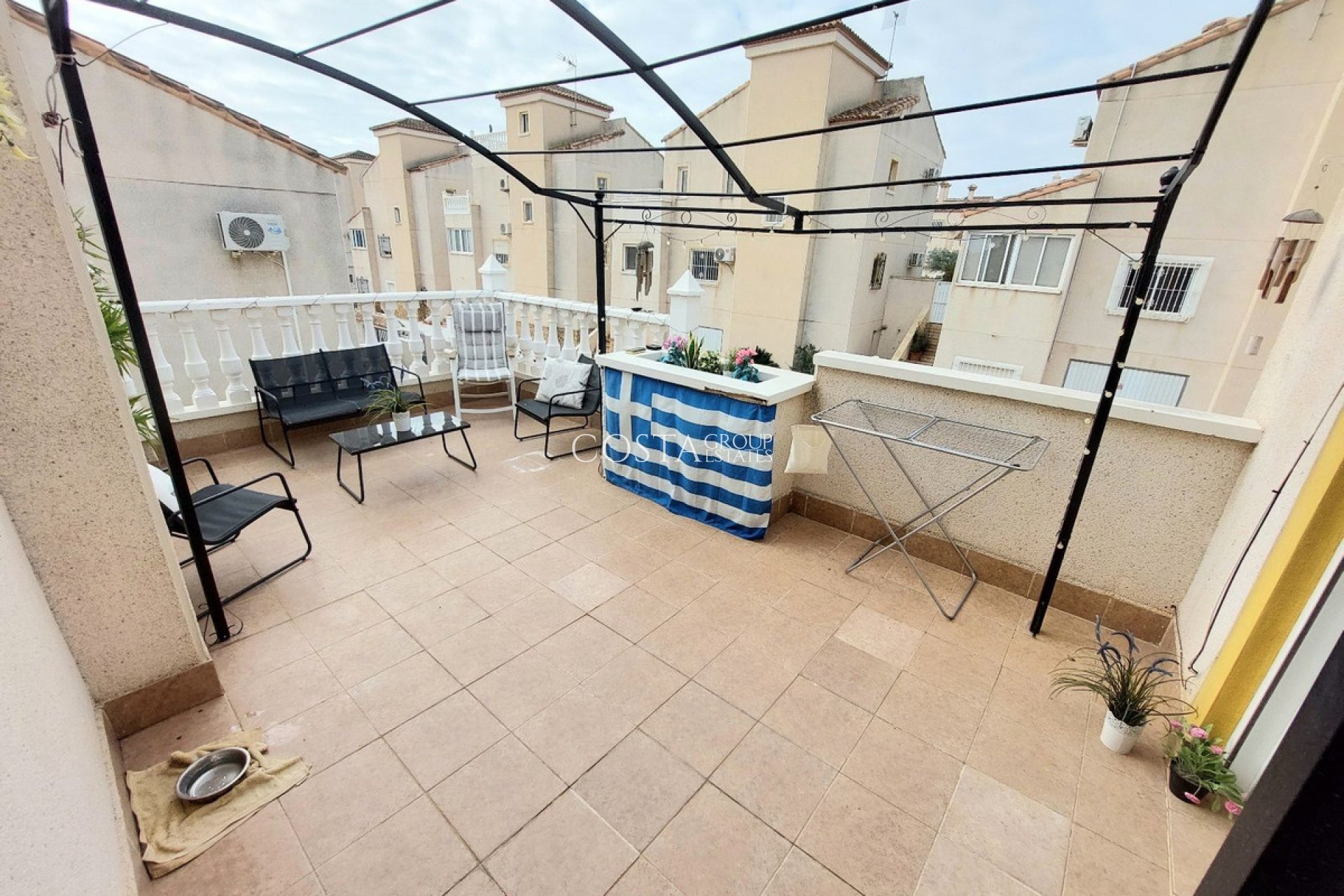 Odsprzedaż - Willa -
San Miguel de Salinas - San Miguel de Salinas Centro