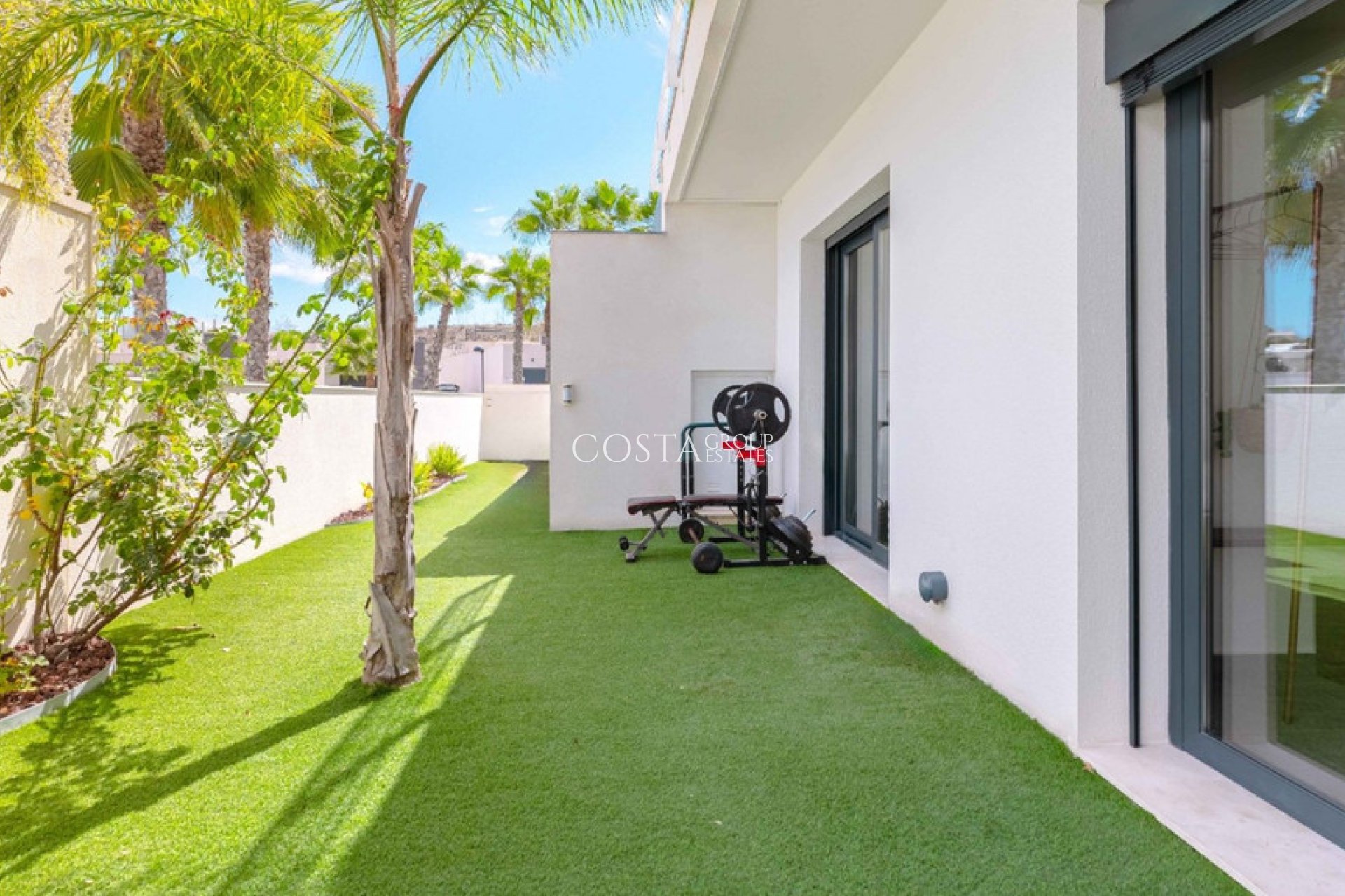 Odsprzedaż - Willa -
San Miguel de Salinas - San Miguel de Salinas Centro