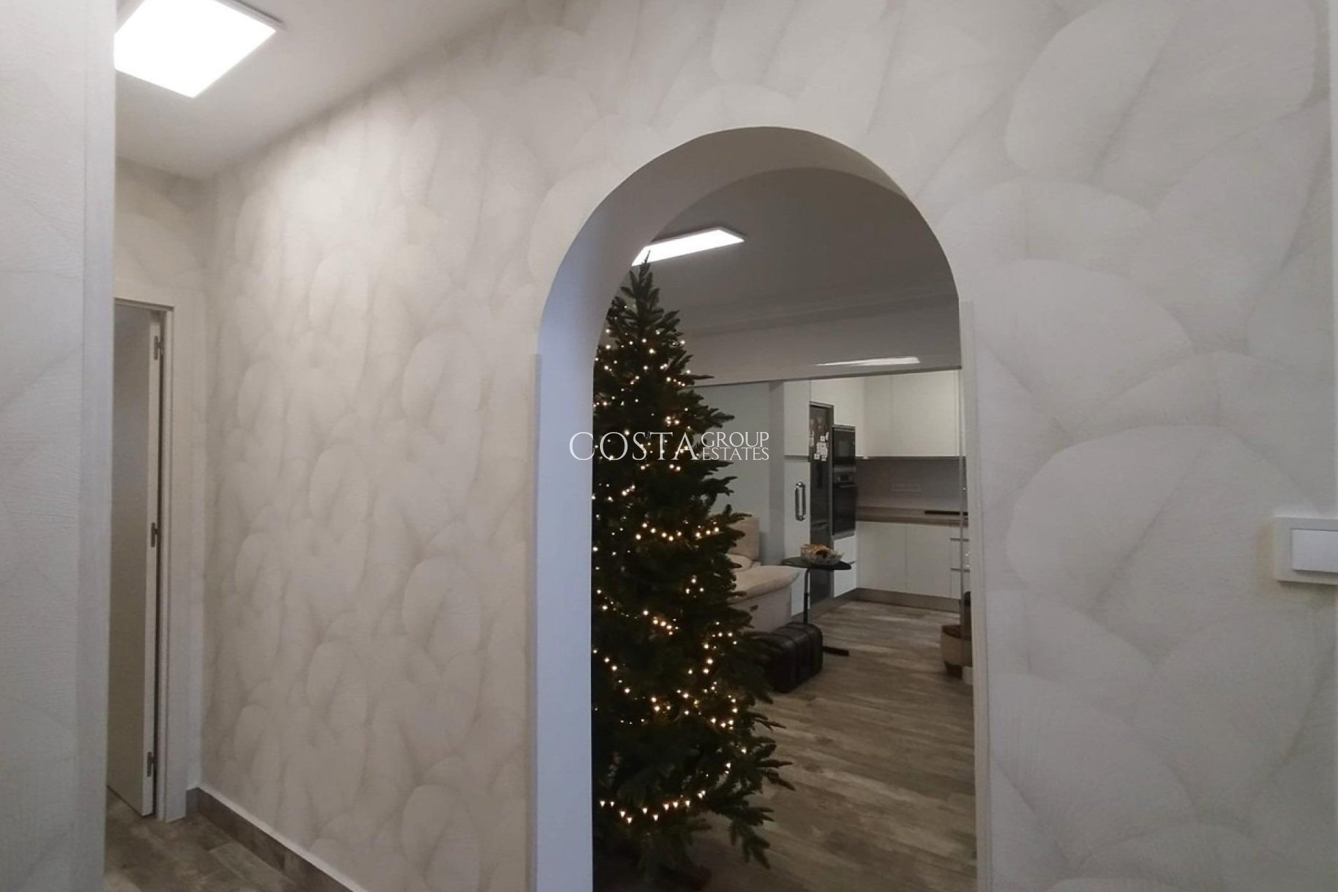 Odsprzedaż - Willa -
San Miguel de Salinas - San Miguel de Salinas Centro