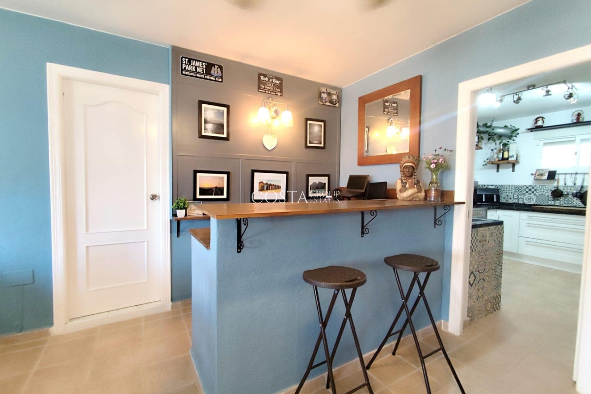 Odsprzedaż - Willa -
San Miguel de Salinas - San Miguel de Salinas Centro