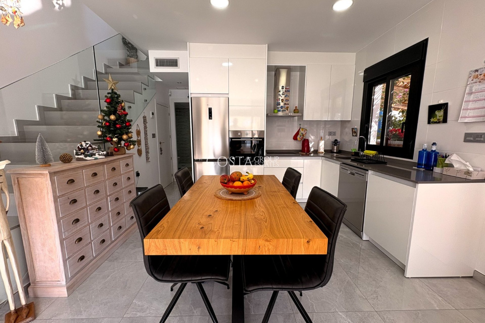 Odsprzedaż - Willa -
San Pedro del Pinatar - San Pedro del Pinatar Centro