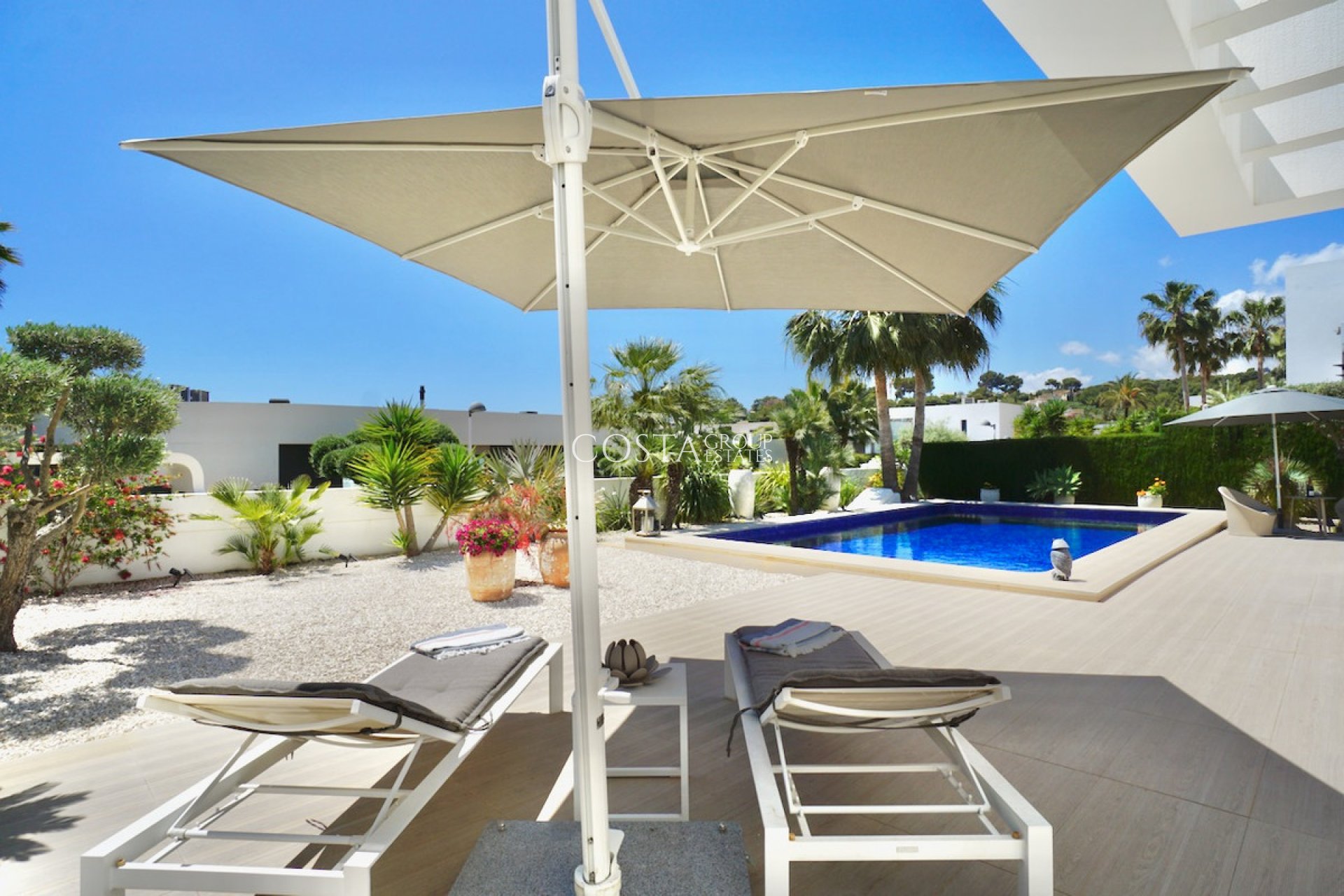 Odsprzedaż - Willa -
Teulada - Moraira