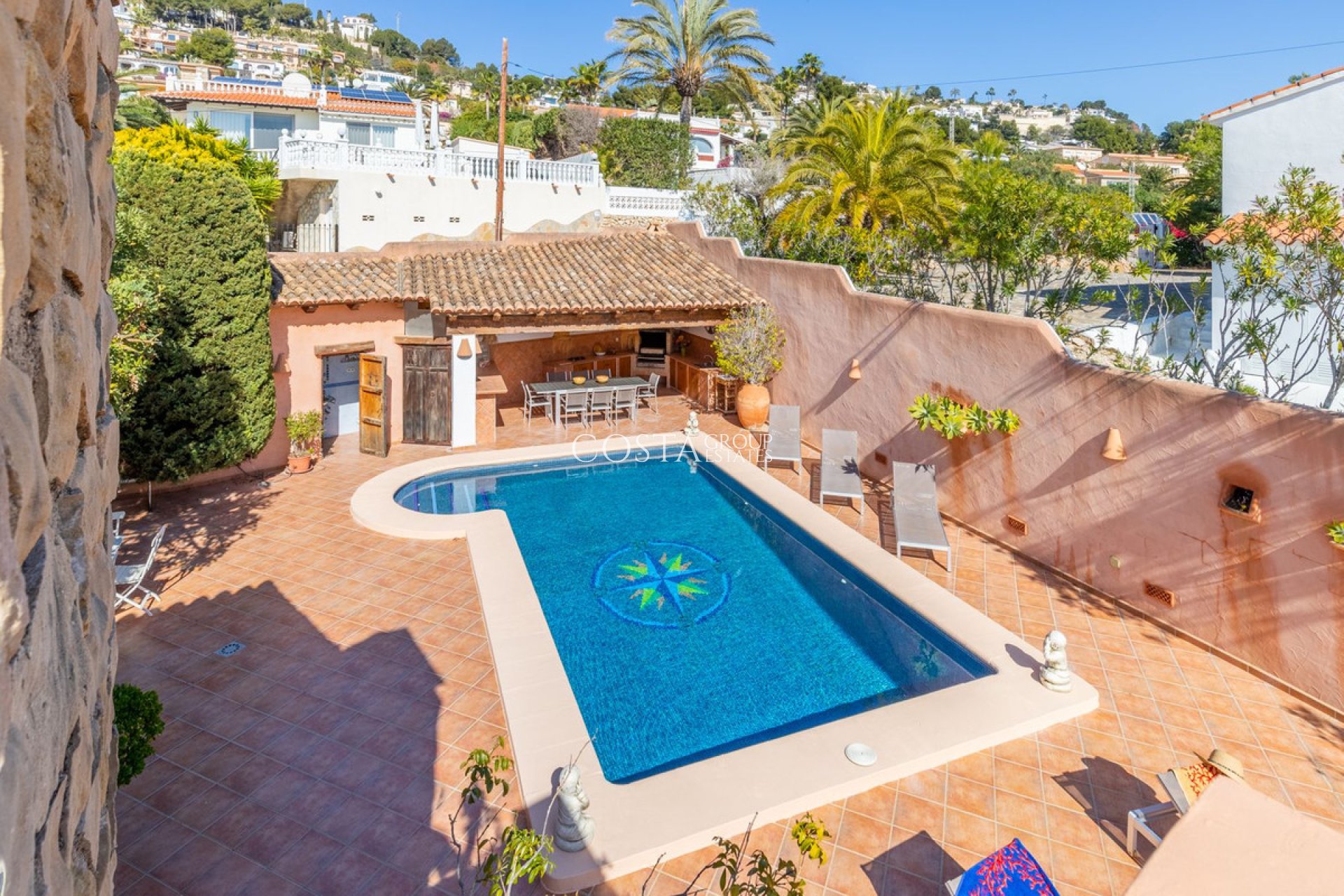 Odsprzedaż - Willa -
Teulada - Moraira