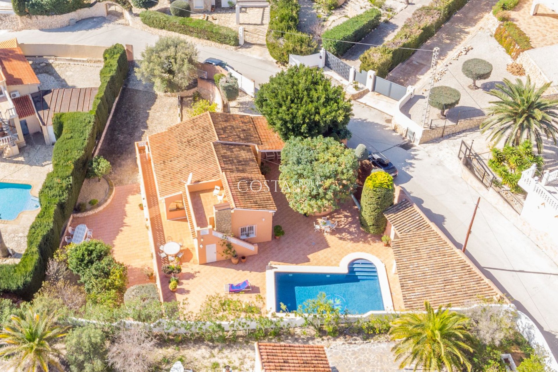 Odsprzedaż - Willa -
Teulada - Moraira