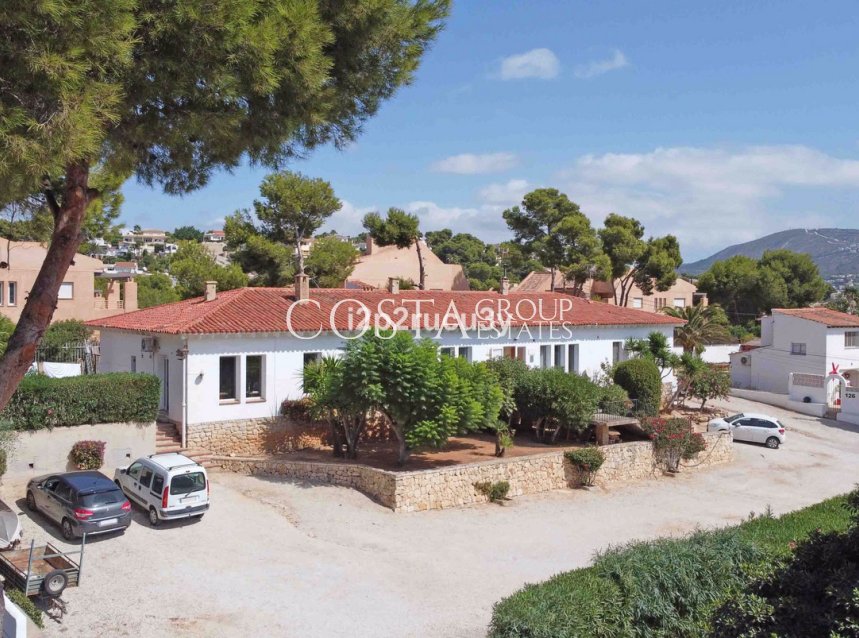 Odsprzedaż - Willa -
Teulada - Moraira