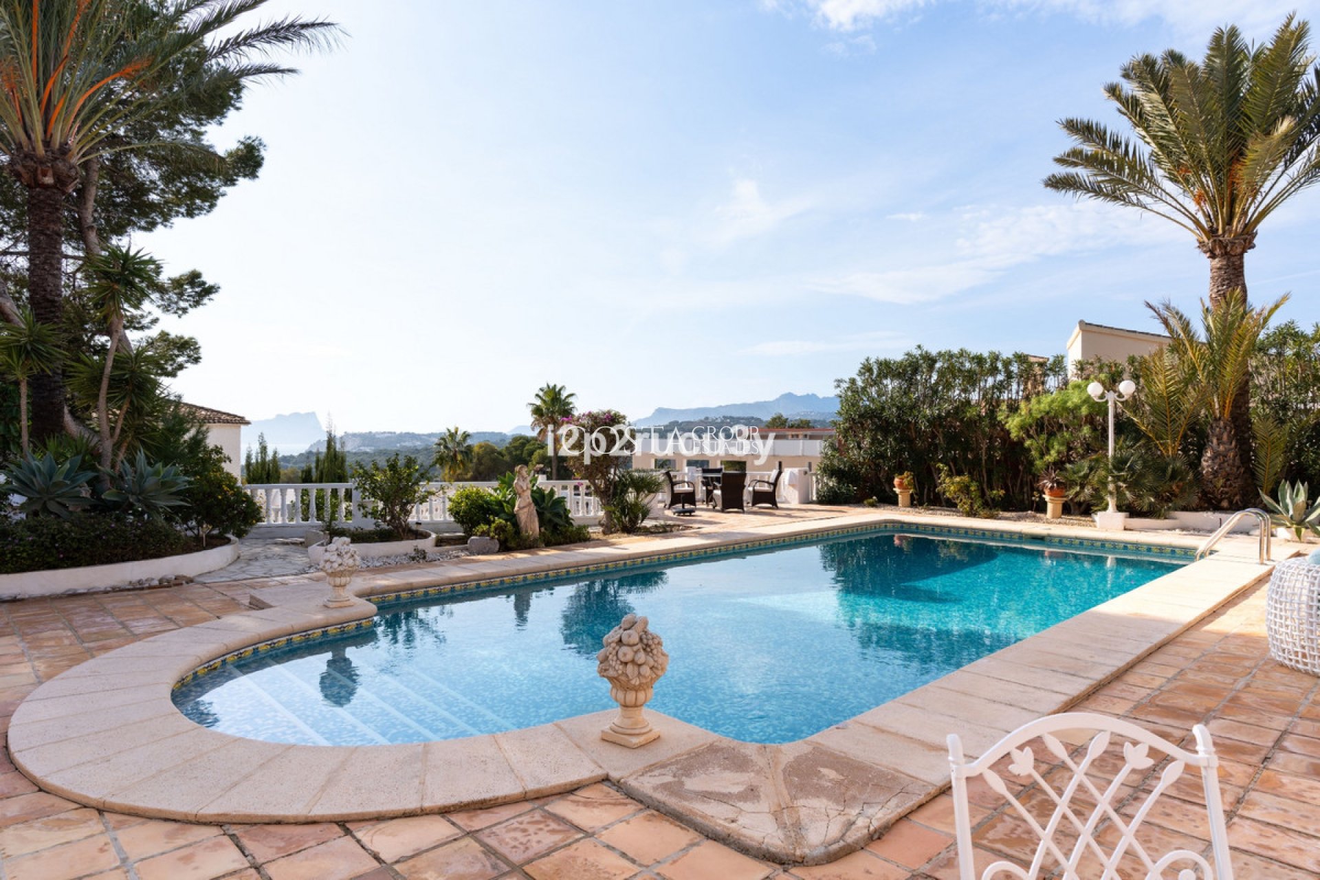 Odsprzedaż - Willa -
Teulada - Moraira