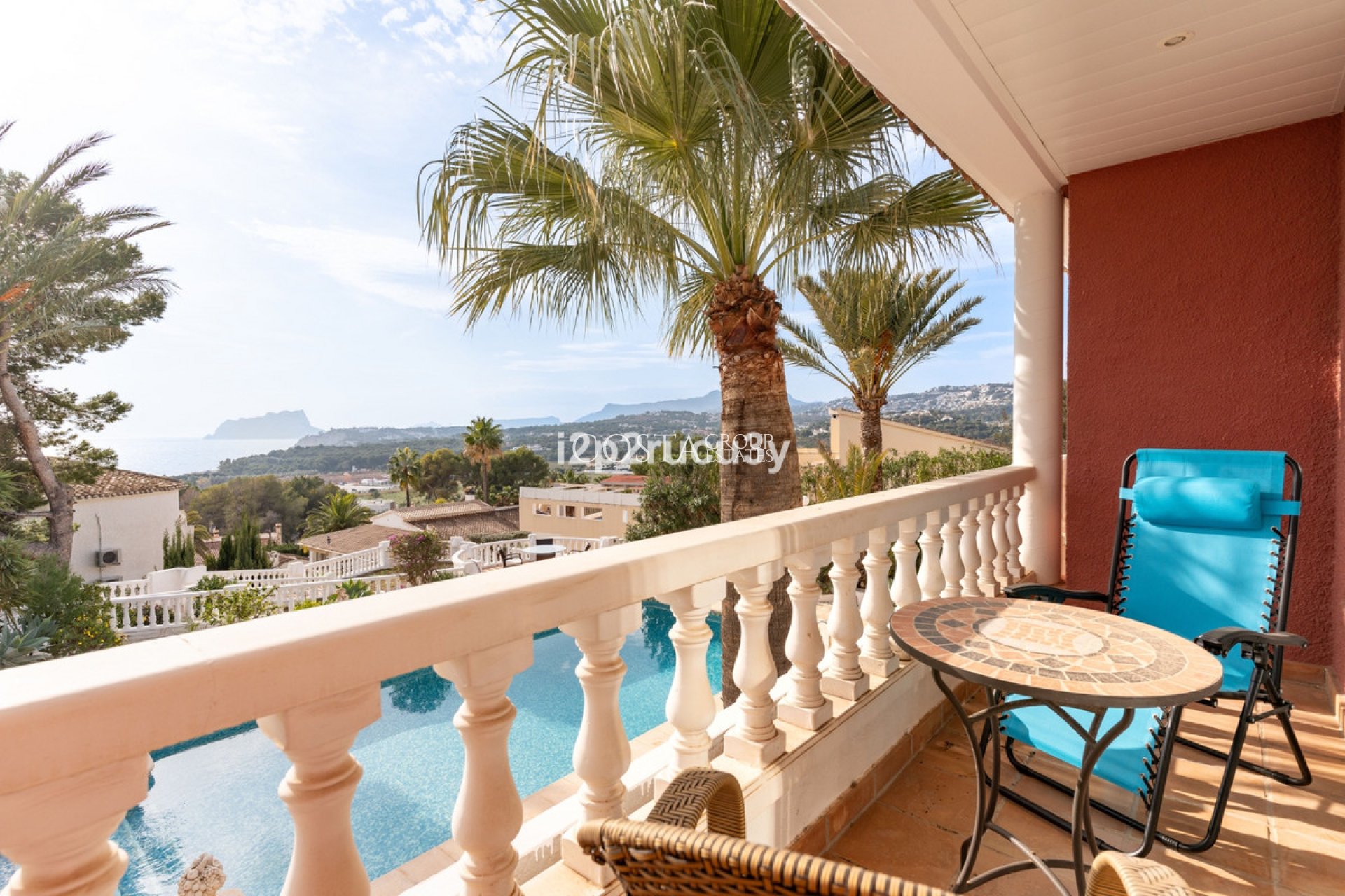 Odsprzedaż - Willa -
Teulada - Moraira