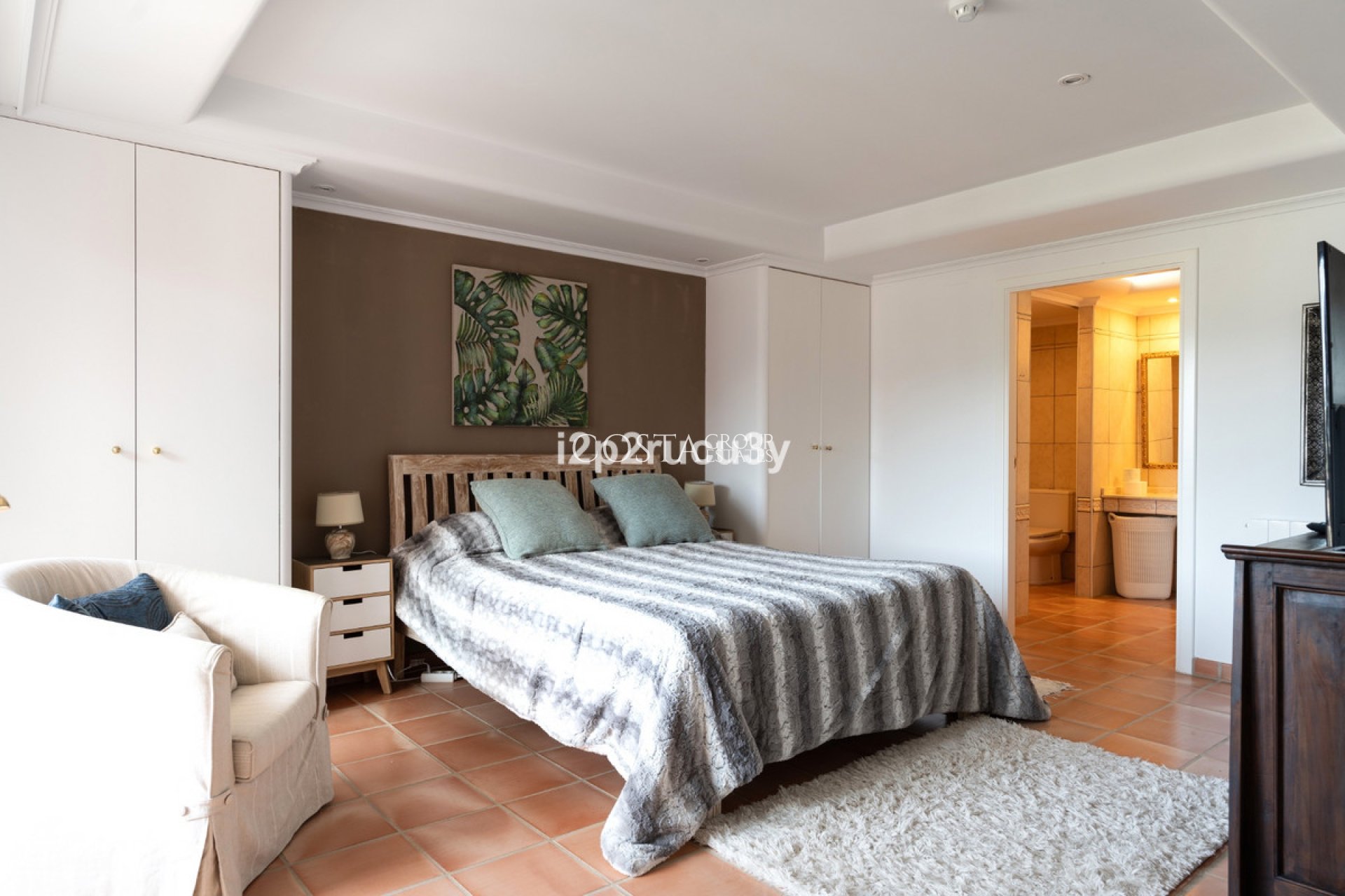 Odsprzedaż - Willa -
Teulada - Moraira