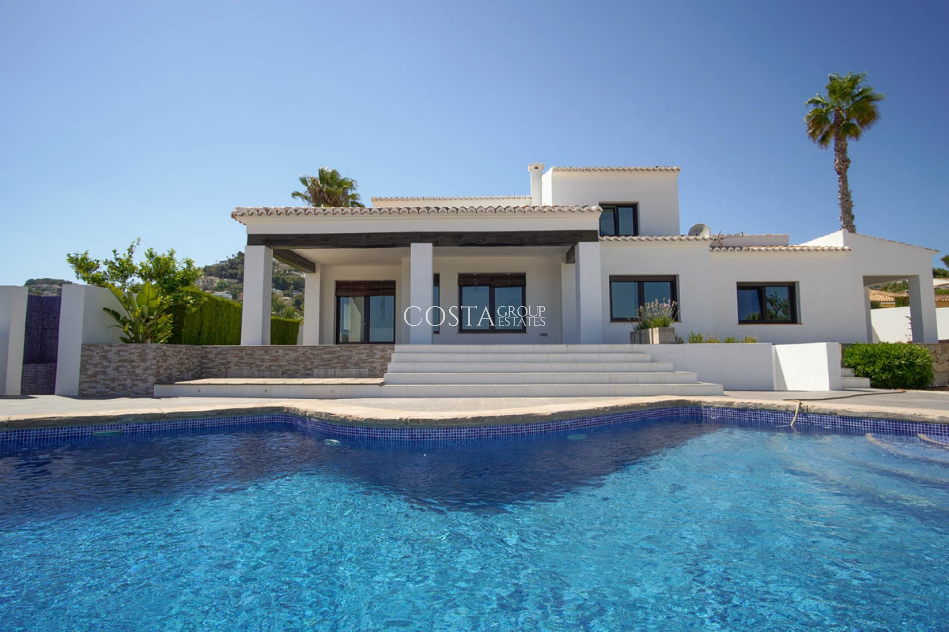 Odsprzedaż - Willa -
Teulada - Moraira