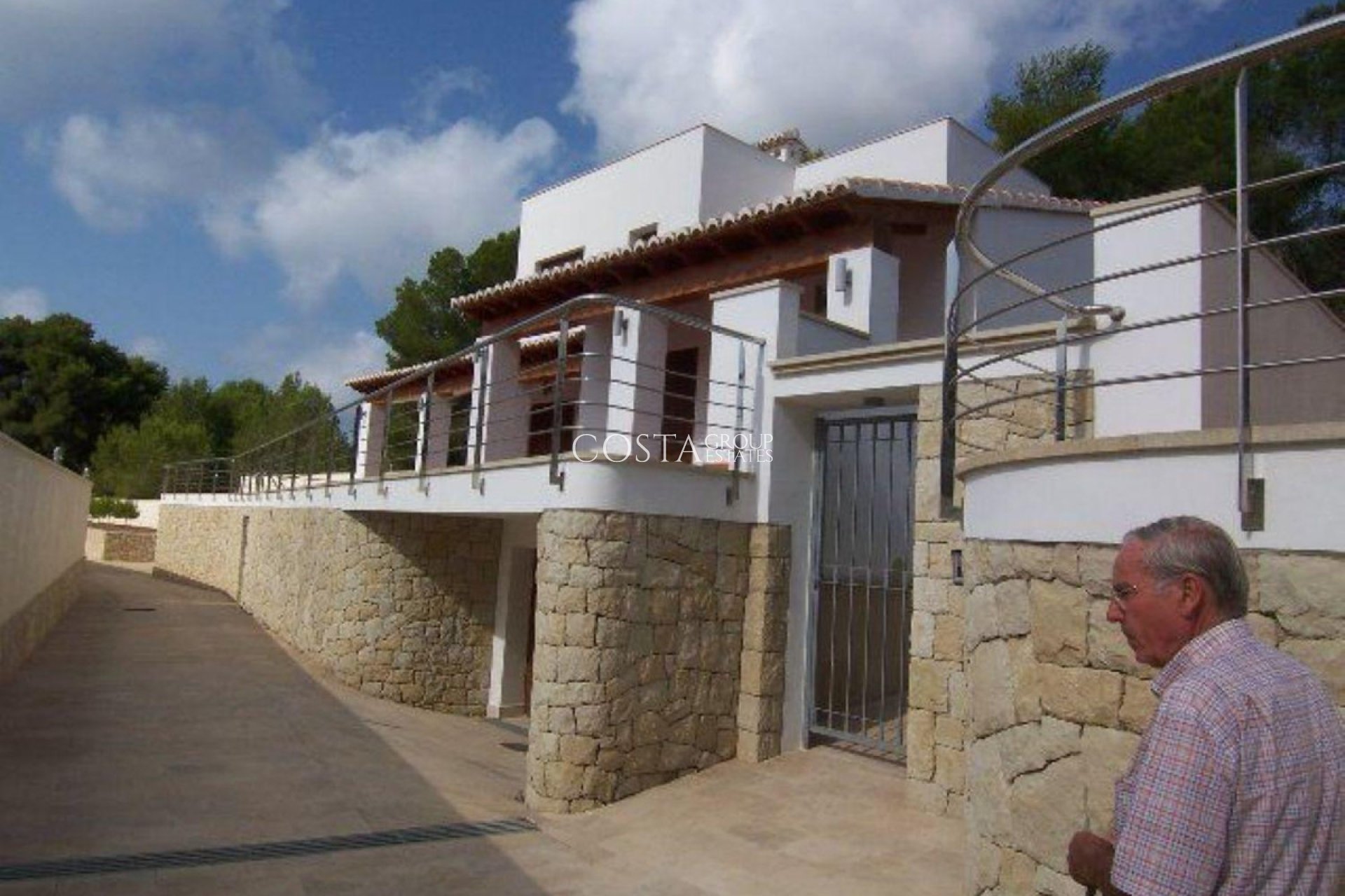 Odsprzedaż - Willa -
Teulada - Moraira