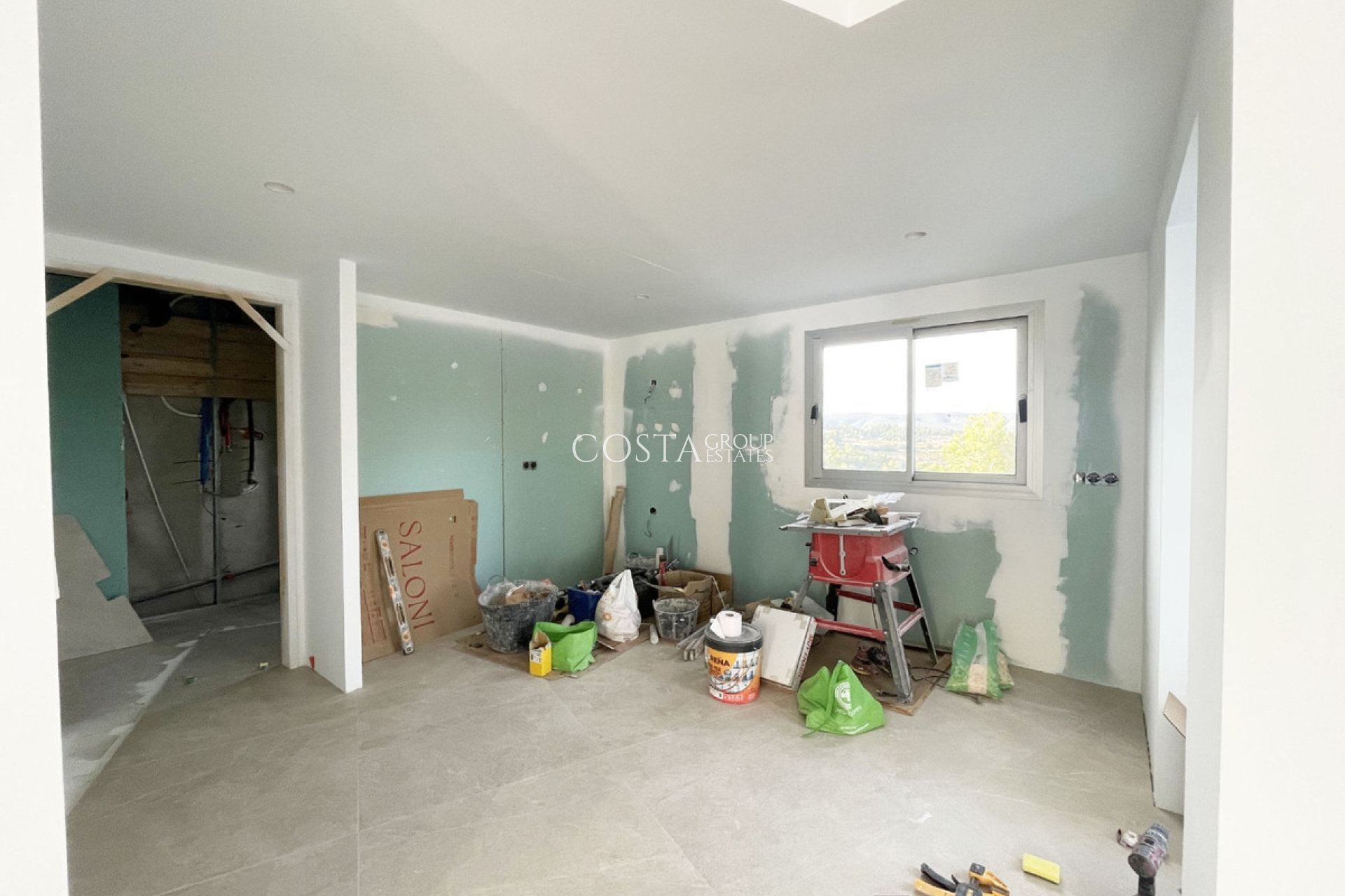 Odsprzedaż - Willa -
Teulada - Moraira