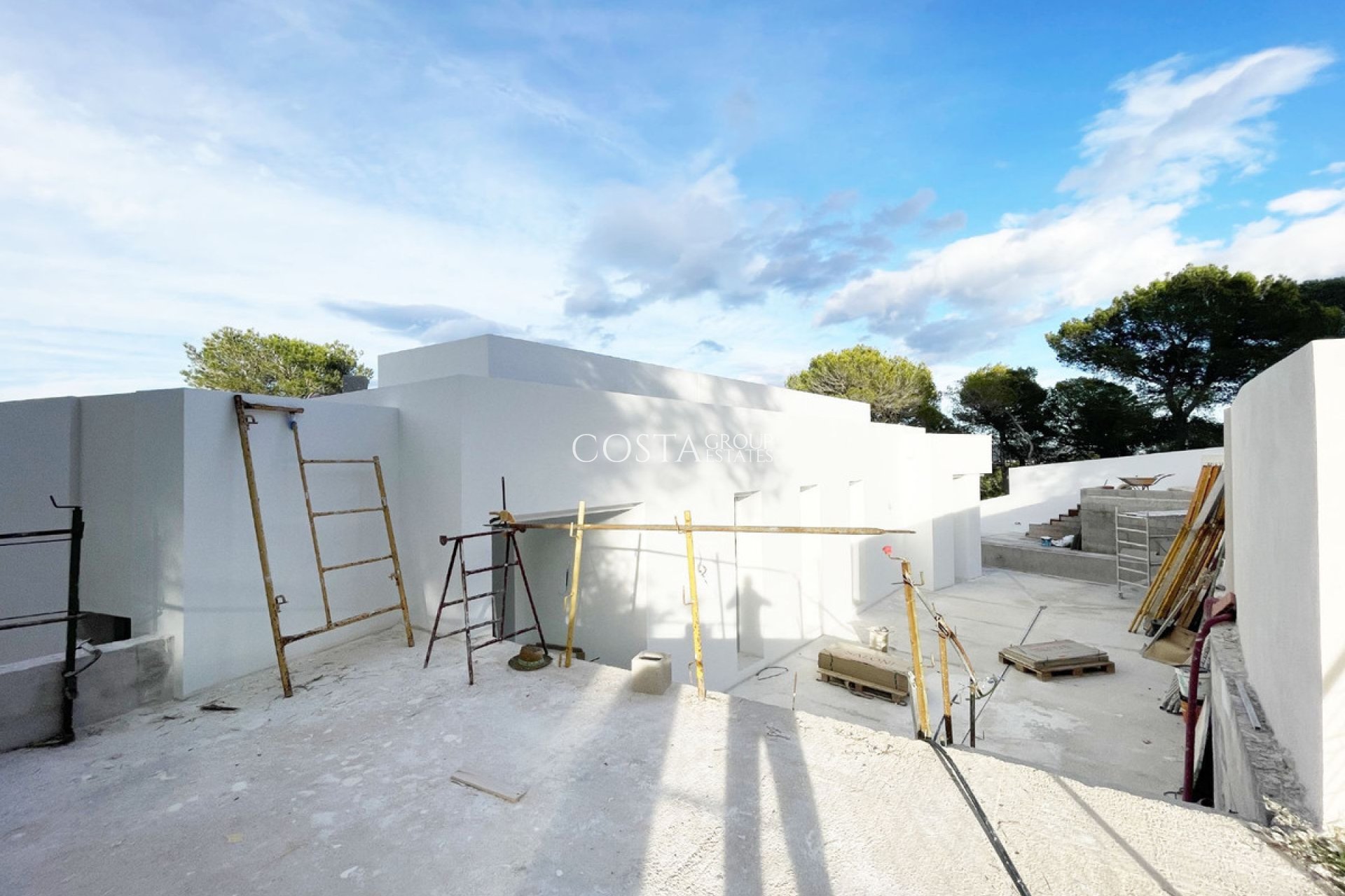 Odsprzedaż - Willa -
Teulada - Moraira