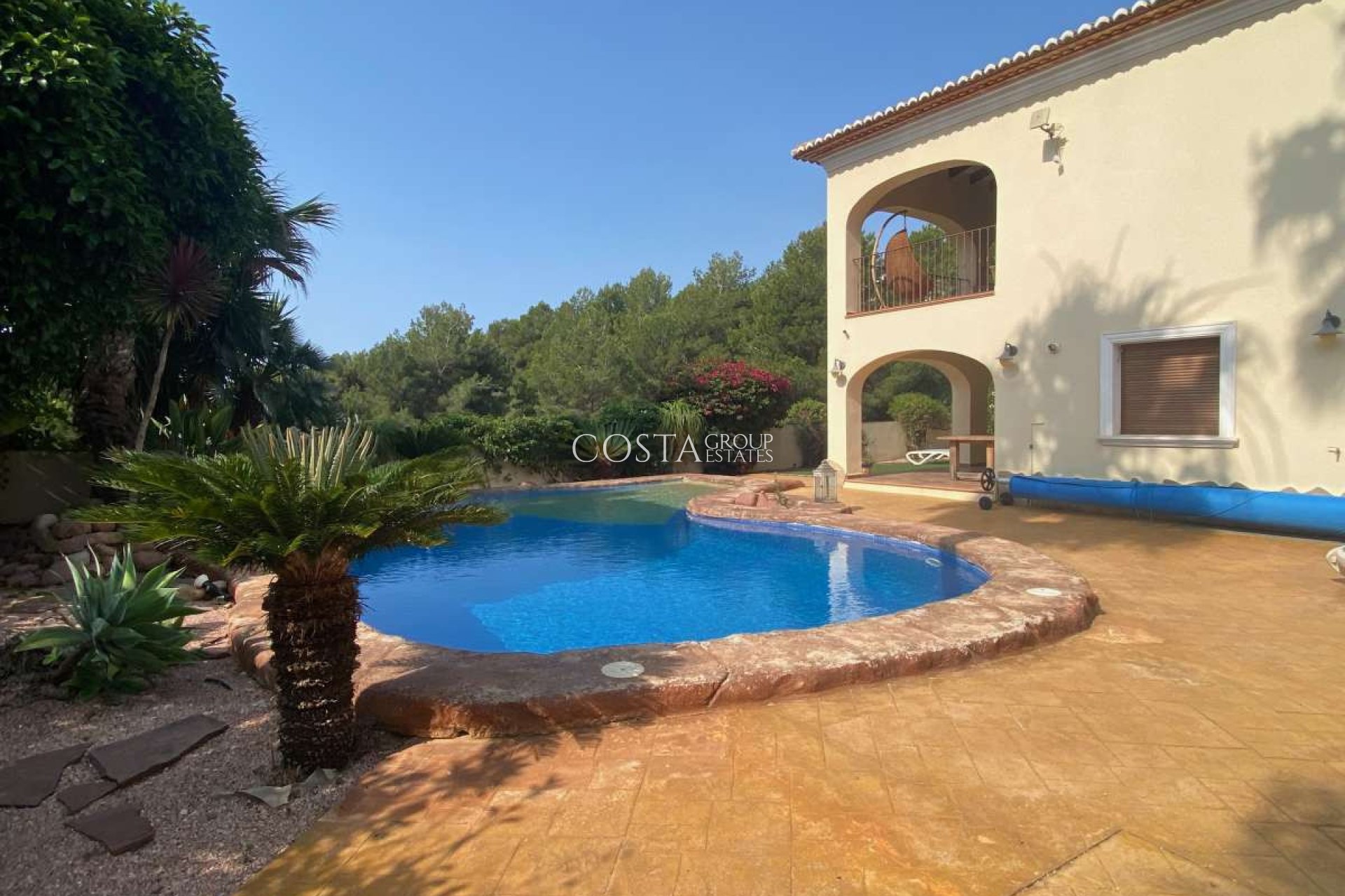 Odsprzedaż - Willa -
Teulada - Moraira