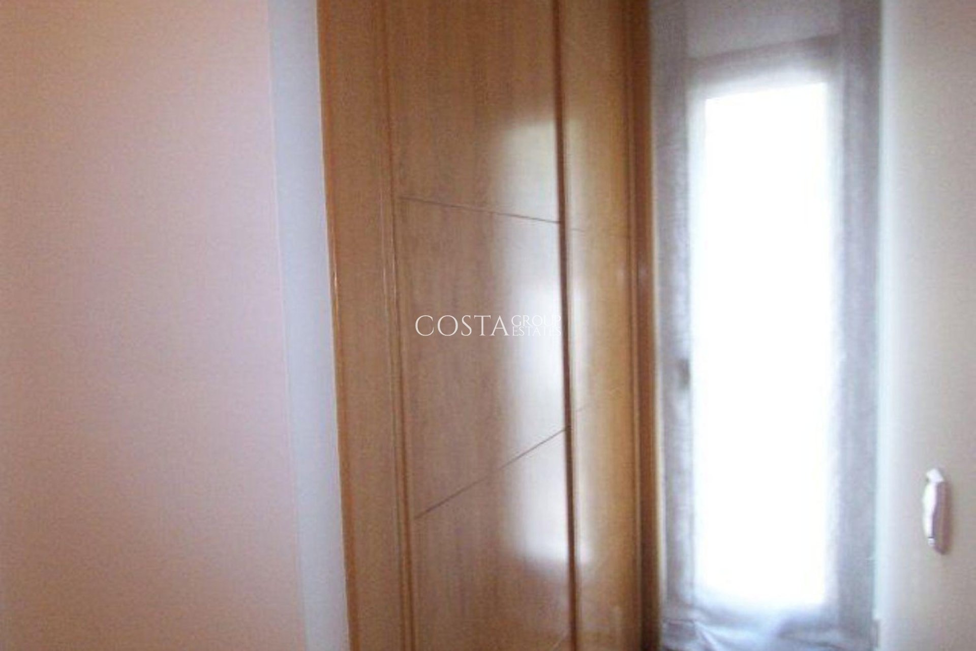 Odsprzedaż - Willa -
Teulada - Moraira