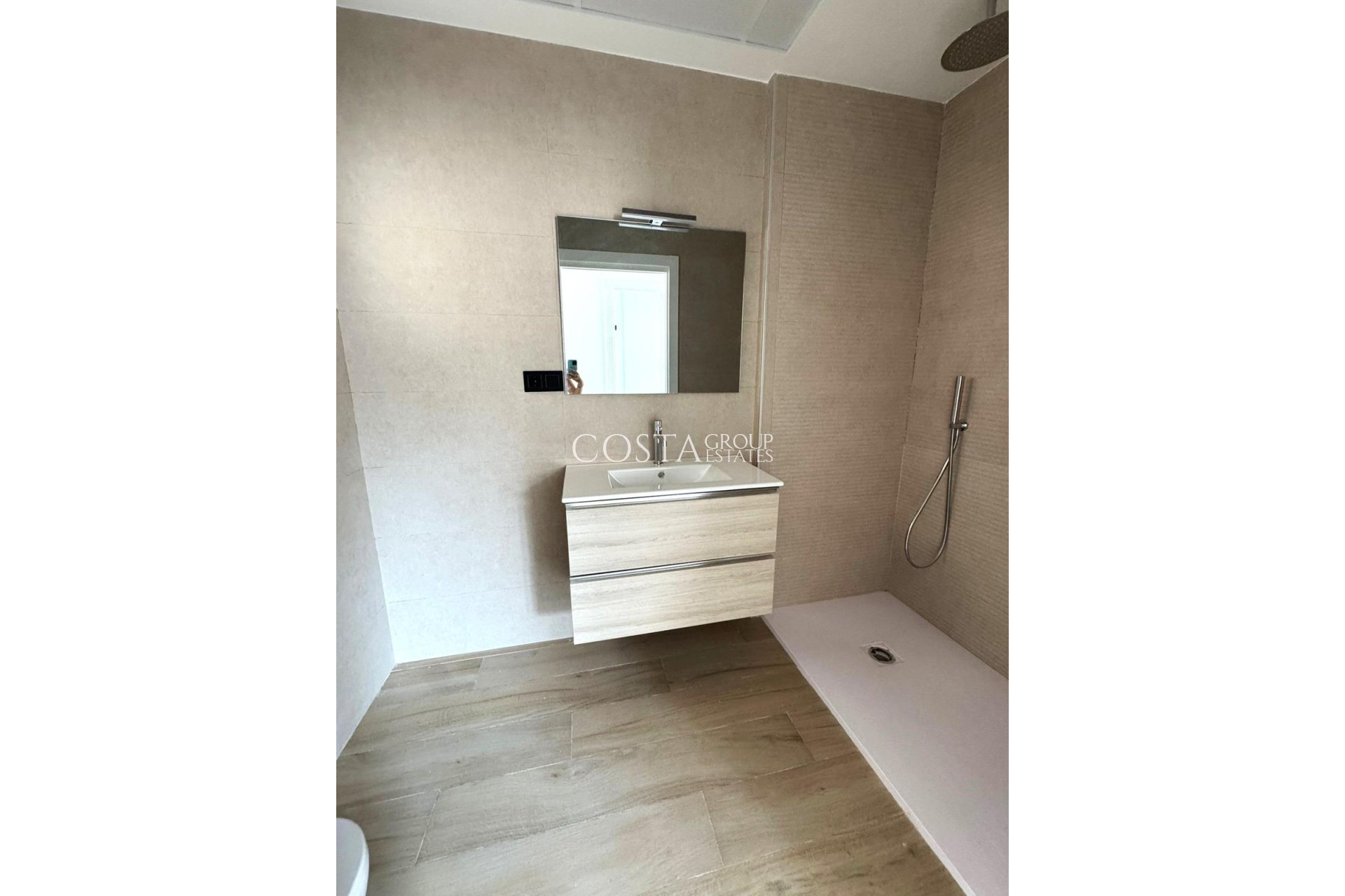 Odsprzedaż - Willa -
Torrevieja - Aguas Nuevas