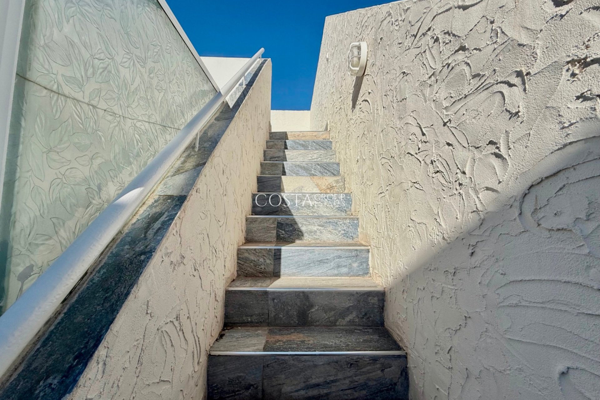 Odsprzedaż - Willa -
Torrevieja - El Chaparral