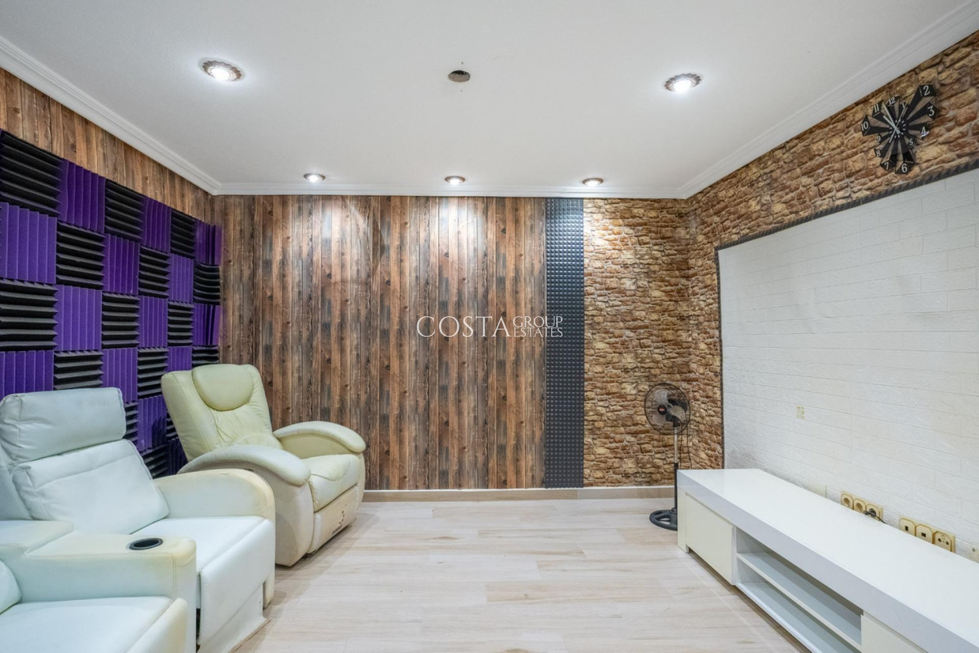 Odsprzedaż - Willa -
Torrevieja - El Chaparral