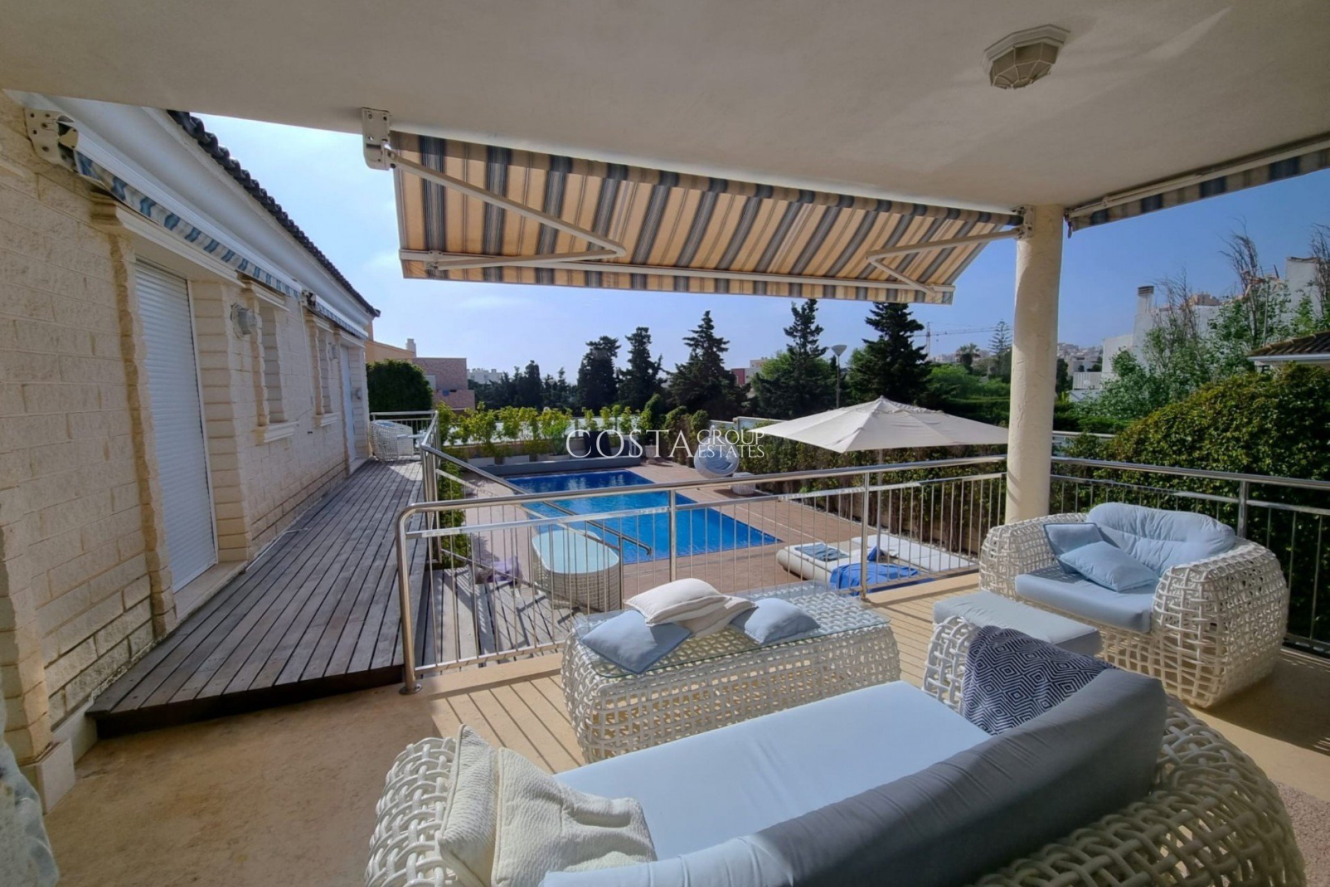 Odsprzedaż - Willa -
Torrevieja - La Mata