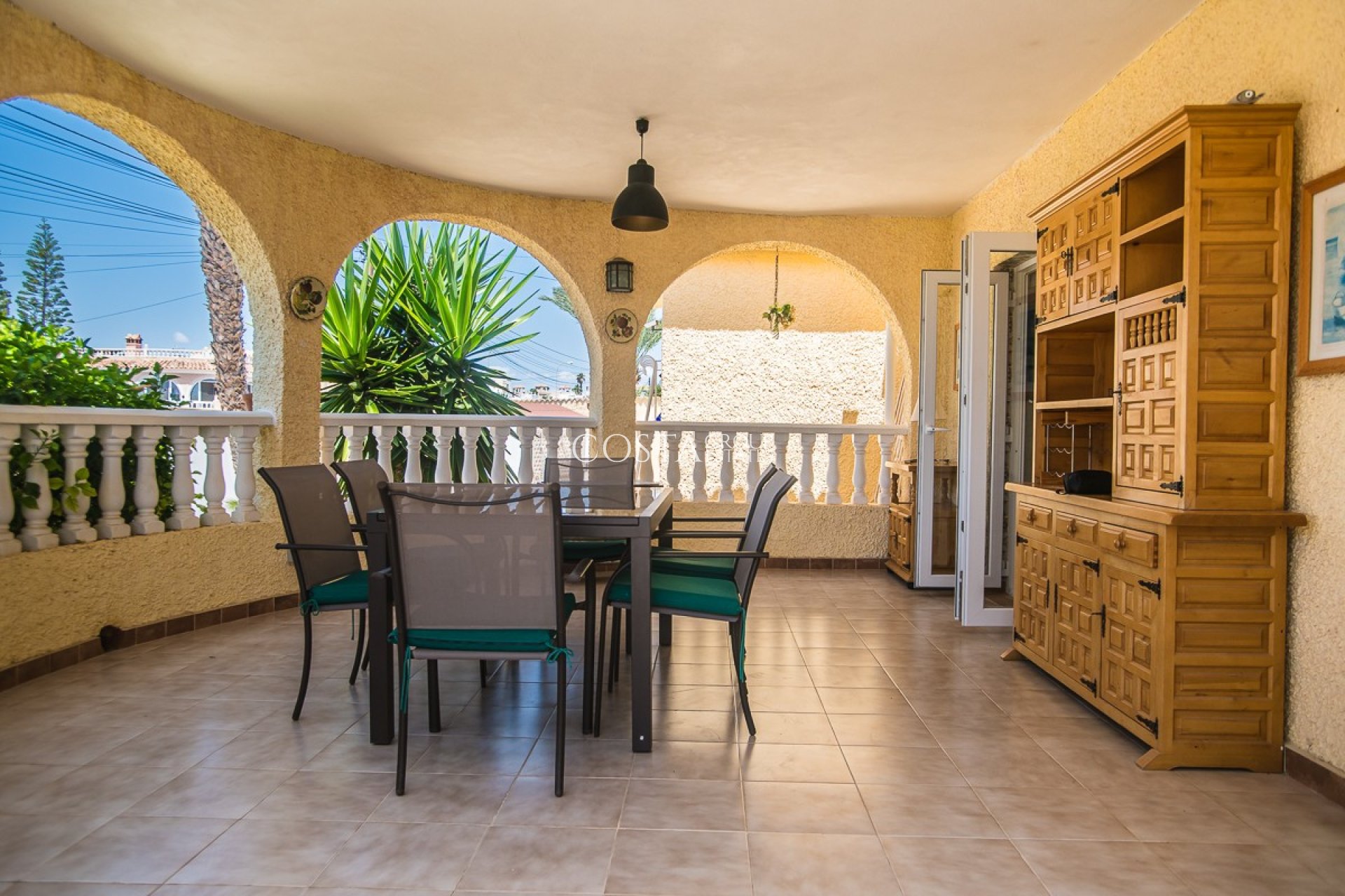Odsprzedaż - Willa -
Torrevieja - La Siesta