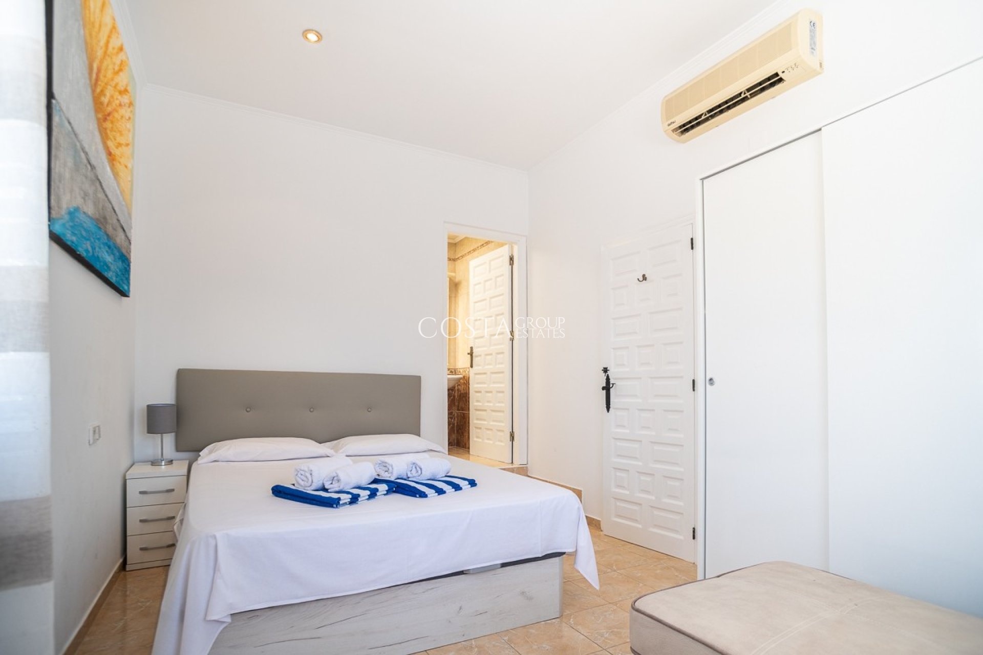Odsprzedaż - Willa -
Torrevieja - La Siesta