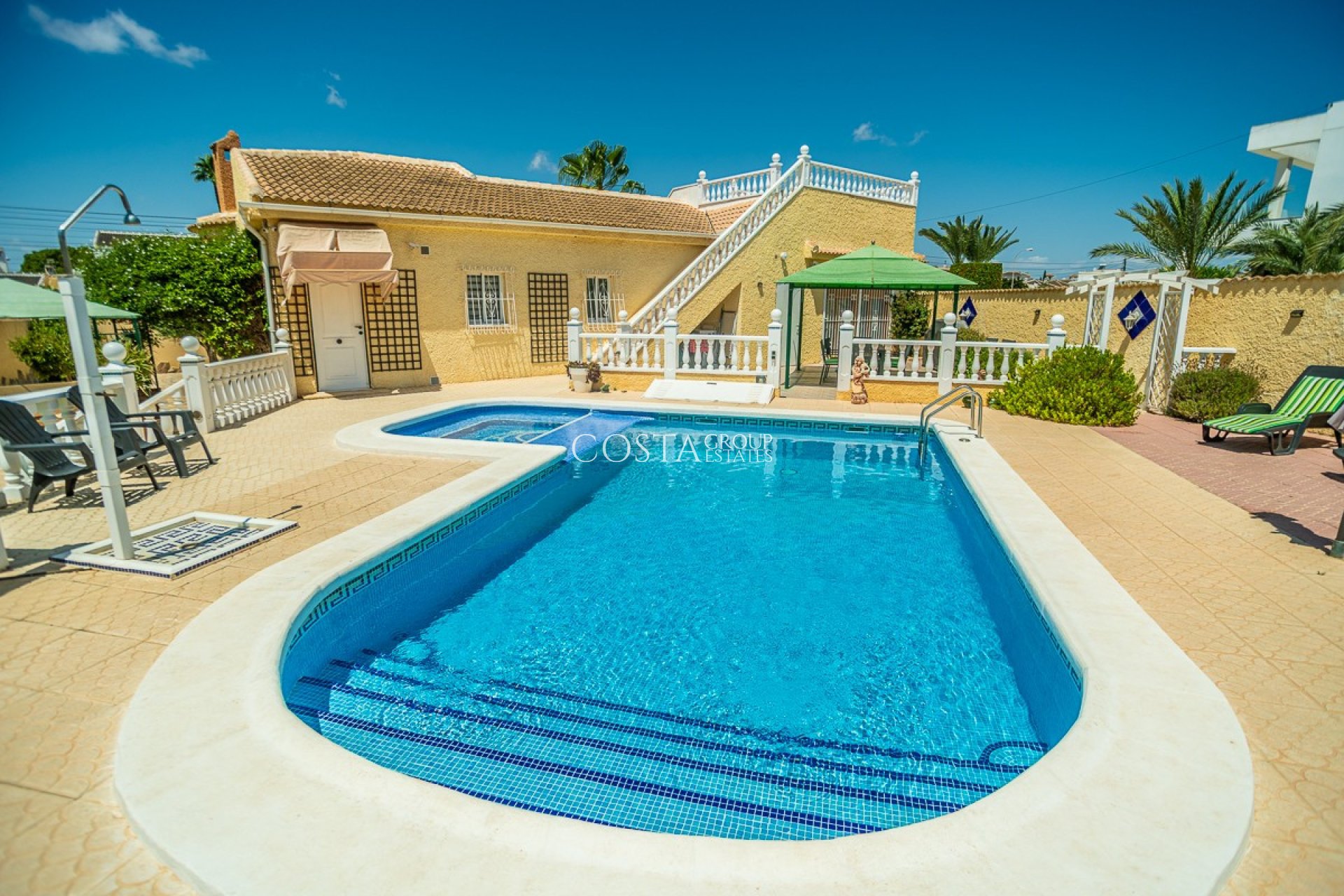 Odsprzedaż - Willa -
Torrevieja - La Siesta