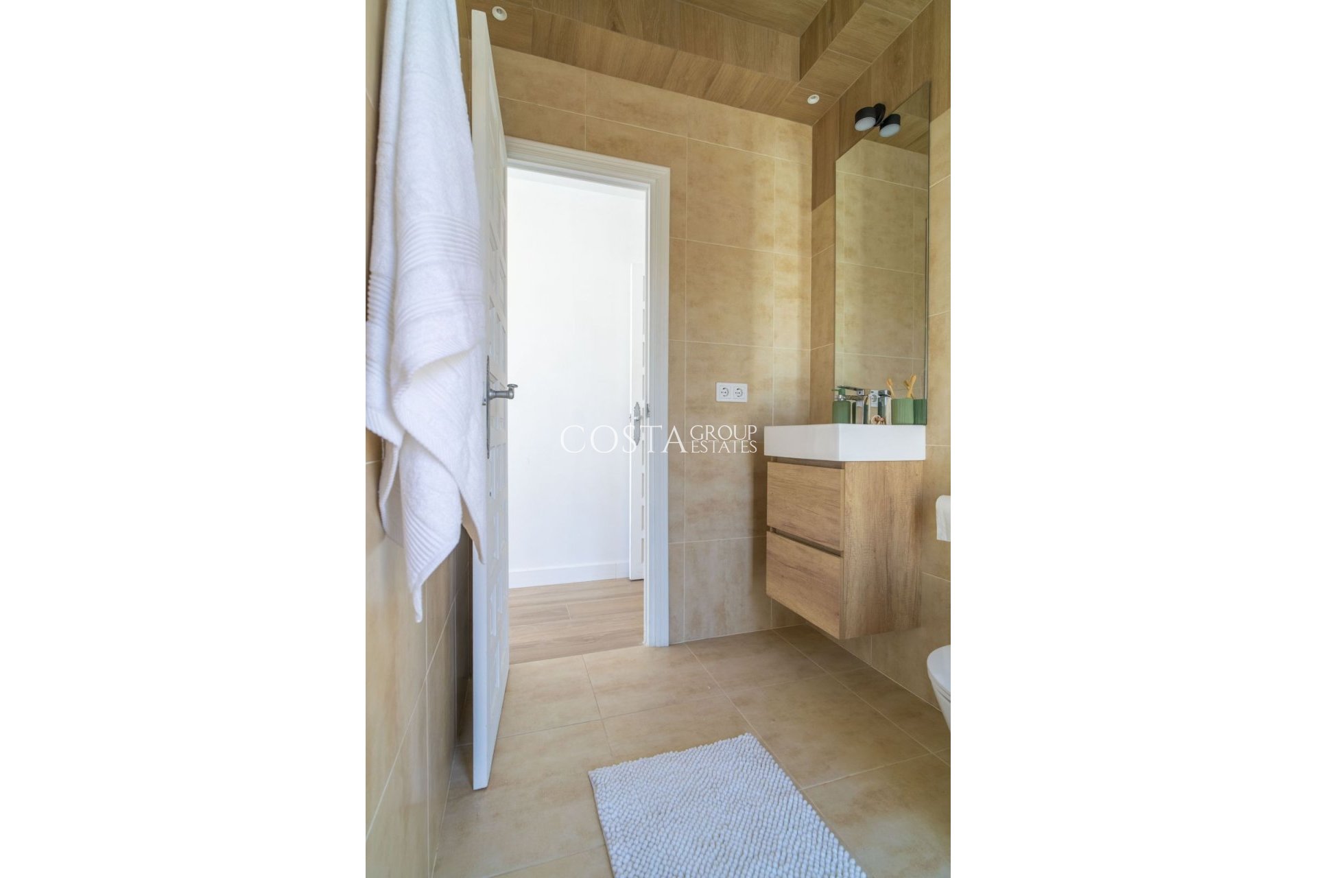 Odsprzedaż - Willa -
Torrevieja - La Siesta