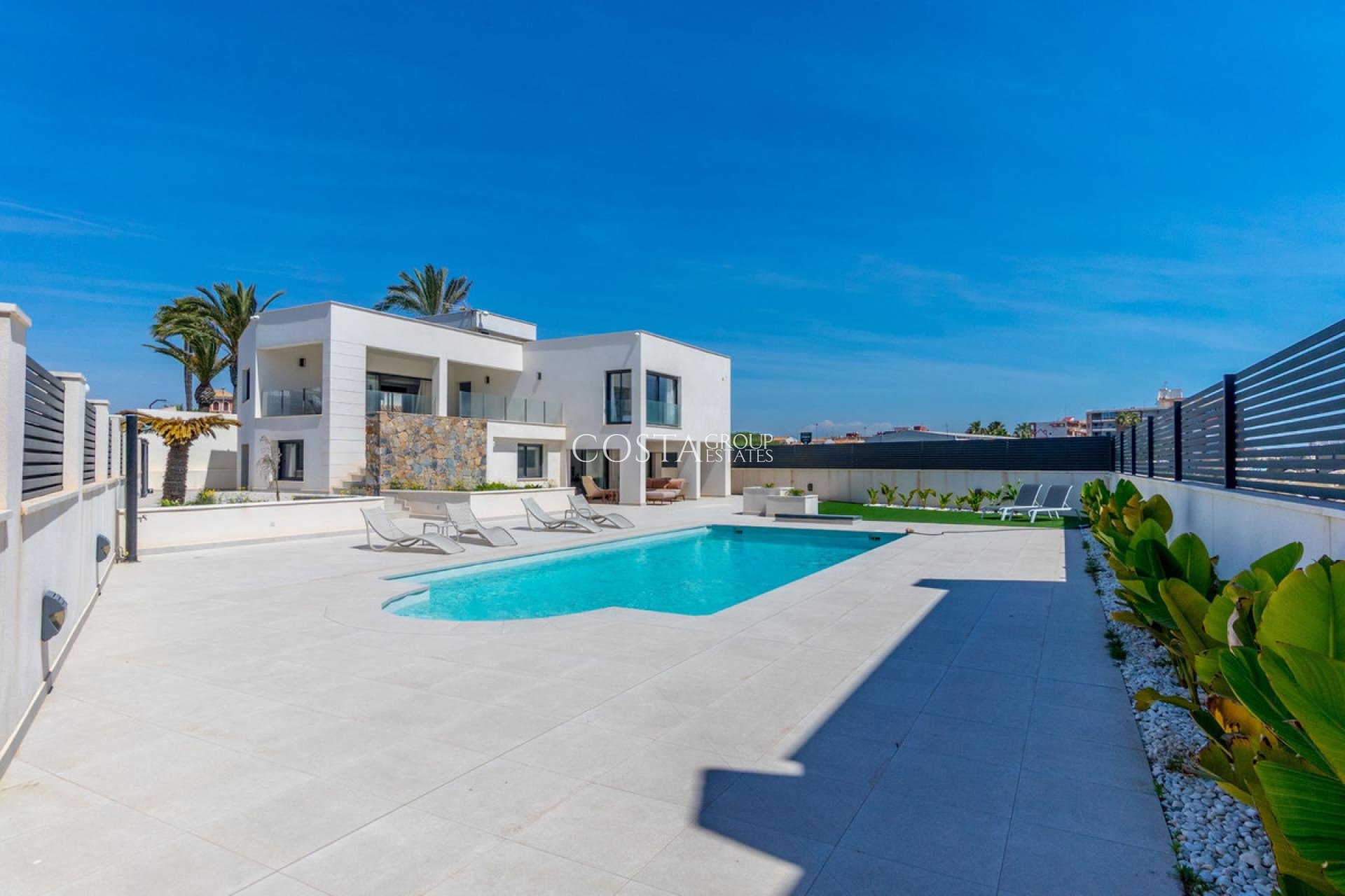 Odsprzedaż - Willa -
Torrevieja - La Veleta